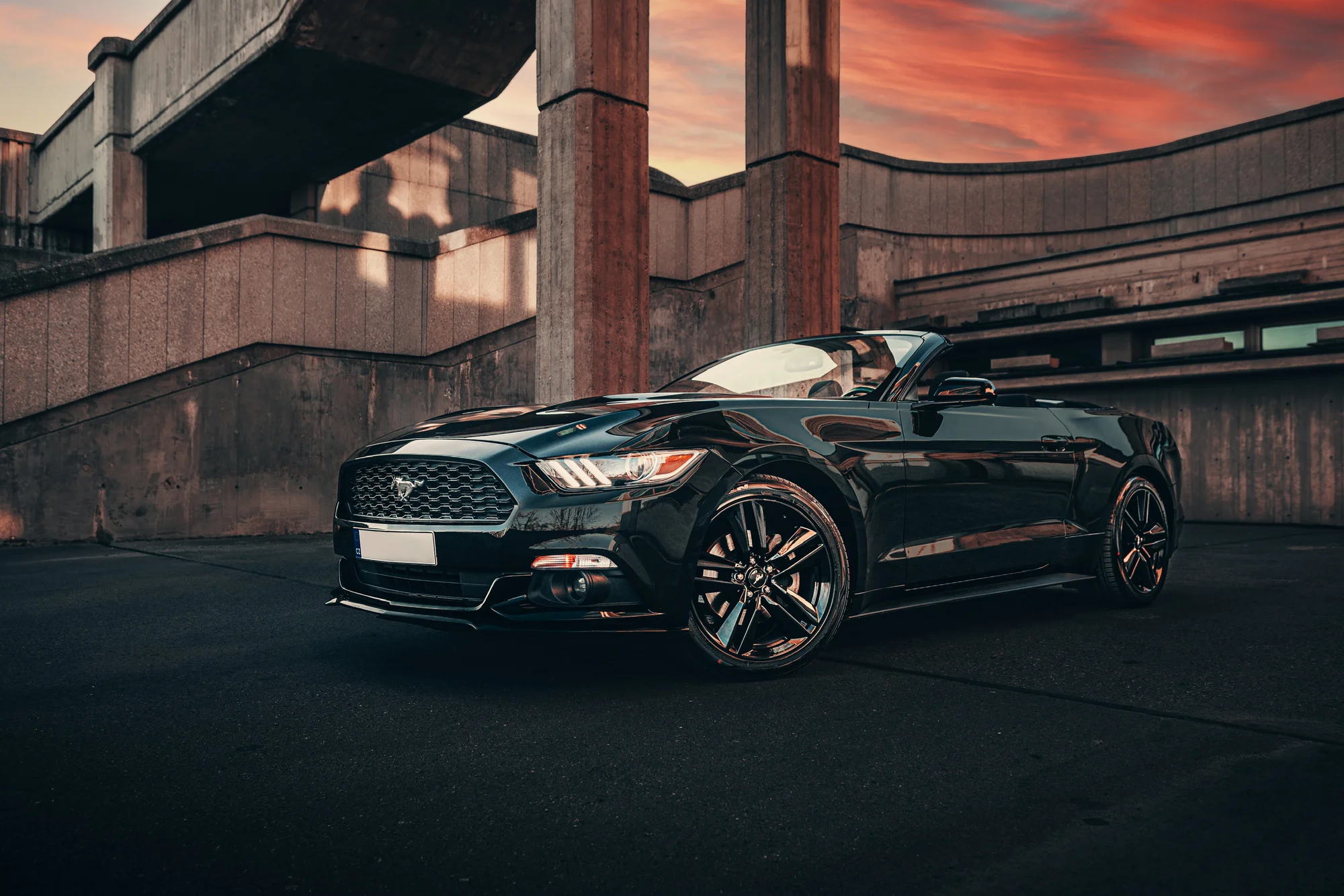 Parádní jízda: pronájem Fordu Mustang kabriolet na 24 hodin nebo rovnou celý víkend