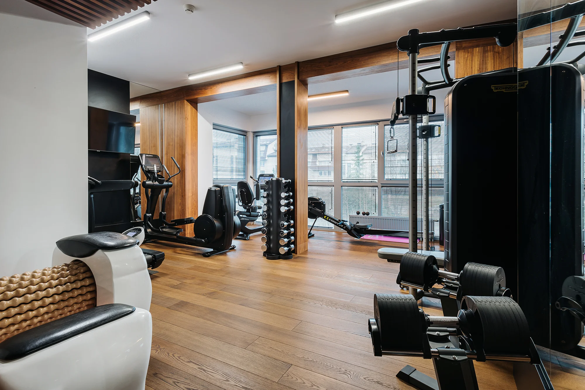 Objevujte Krakov: moderní 4* hotel nedaleko centra se snídaní, neomezené saunování