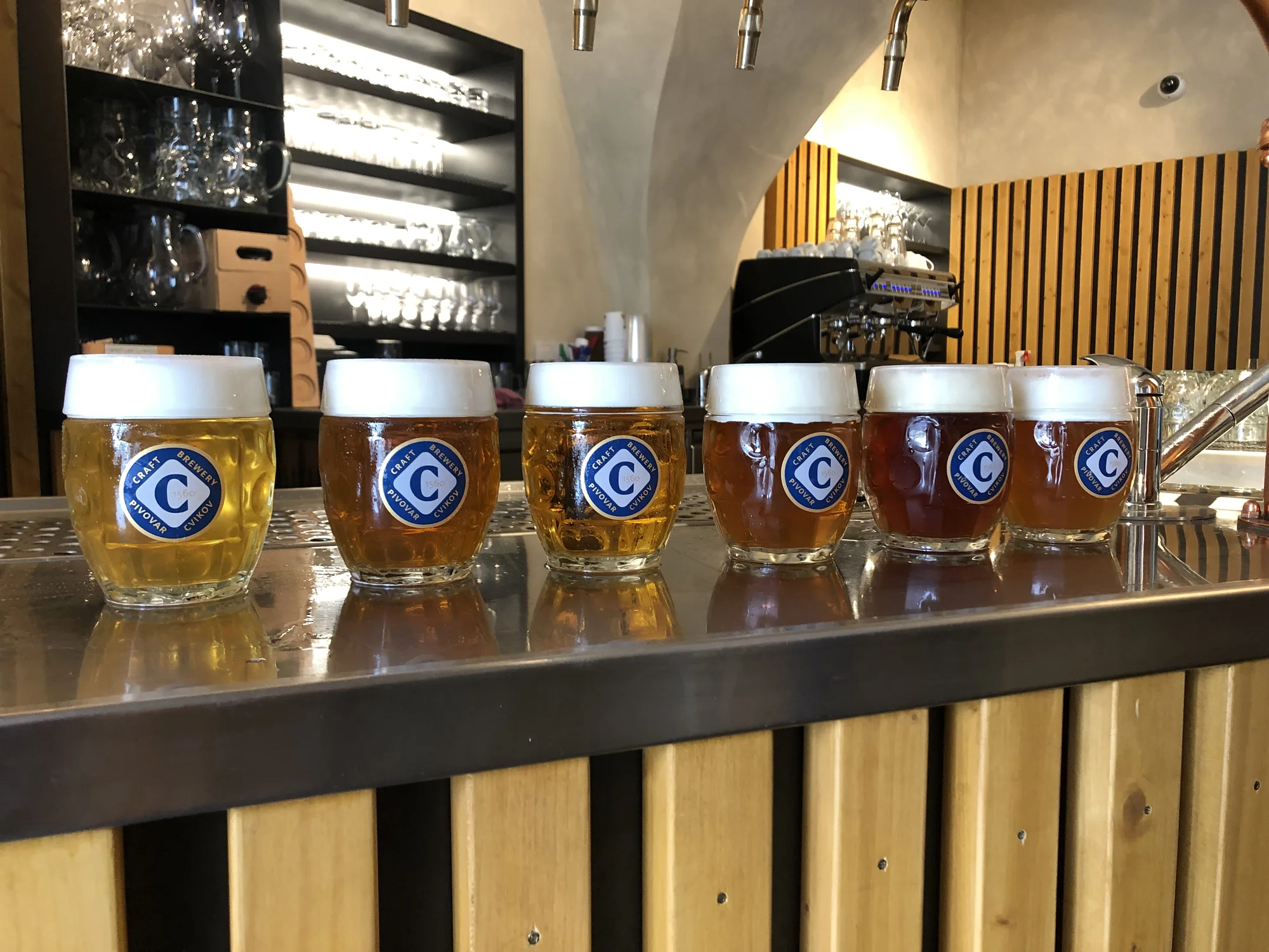Půllitr piva Cvikov v restauraci Sladovna: na výběr 5 druhů vč. Sváteční 13°