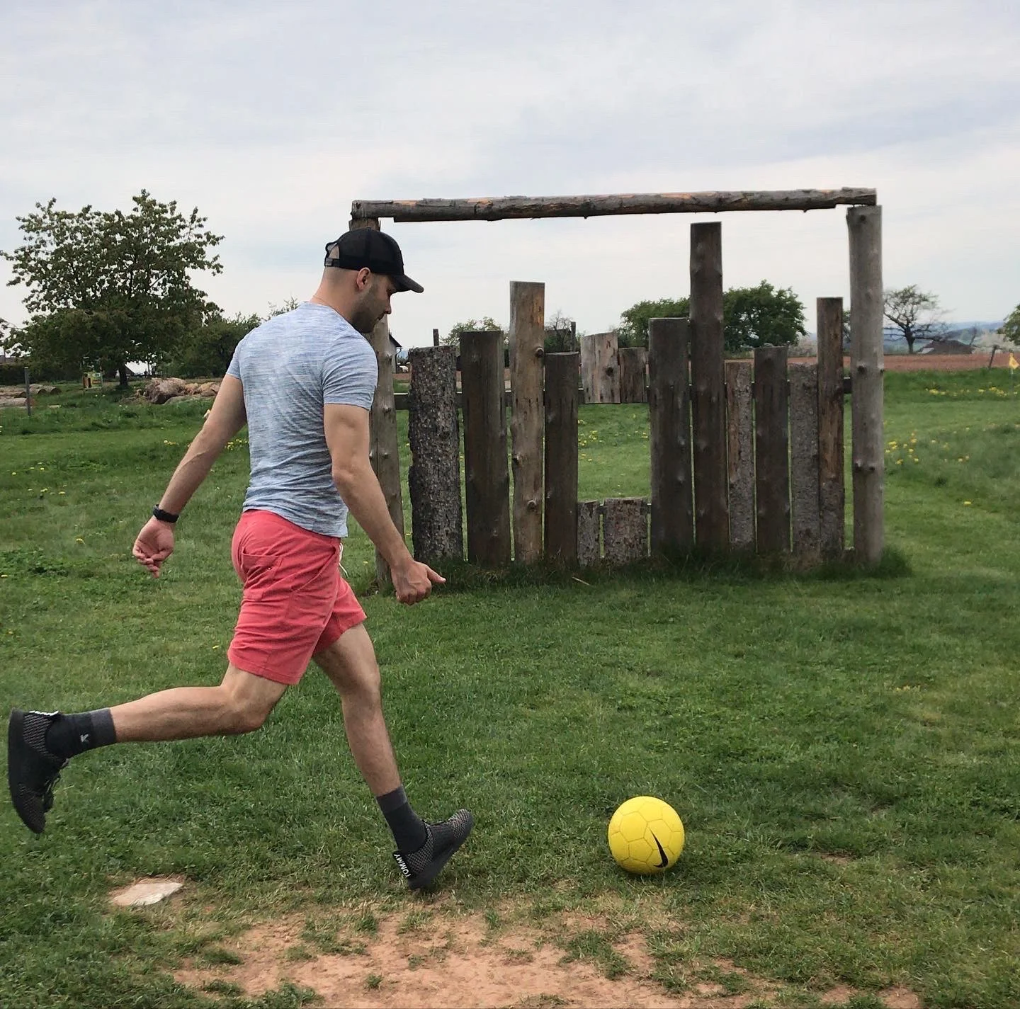 Vstup na fotbalgolf, minigolf i fotbalpool pro dva či celou rodinu na celý den