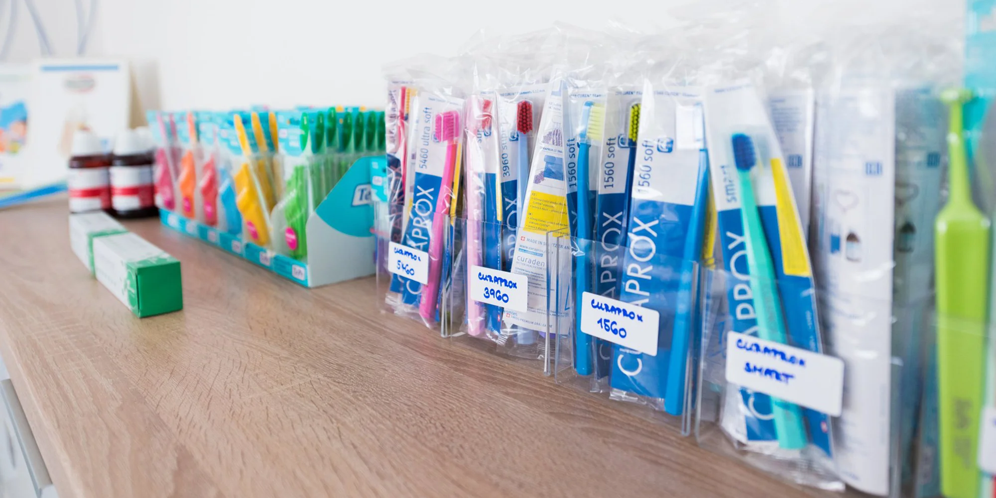 Dentální hygiena s povrchovou anestezií a air-flow pro 1 osobu
