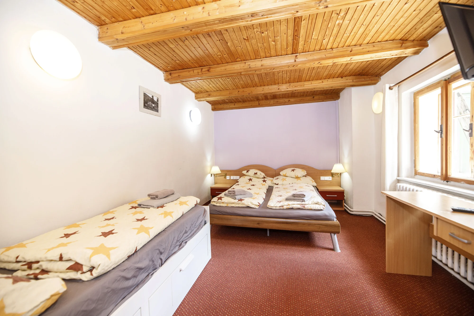 Pobyt na pomezí Jizerek a Krkonoš: snídaně či polopenze, sauna i půjčení elektrokol