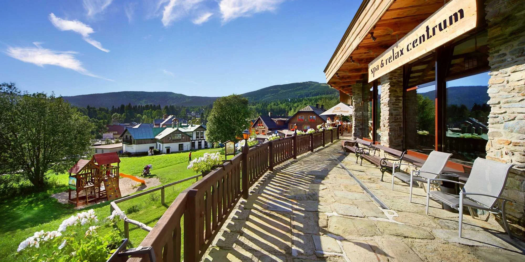 Dovolená v centru Špindlerova Mlýna: polopenze a neomezený relax ve wellness