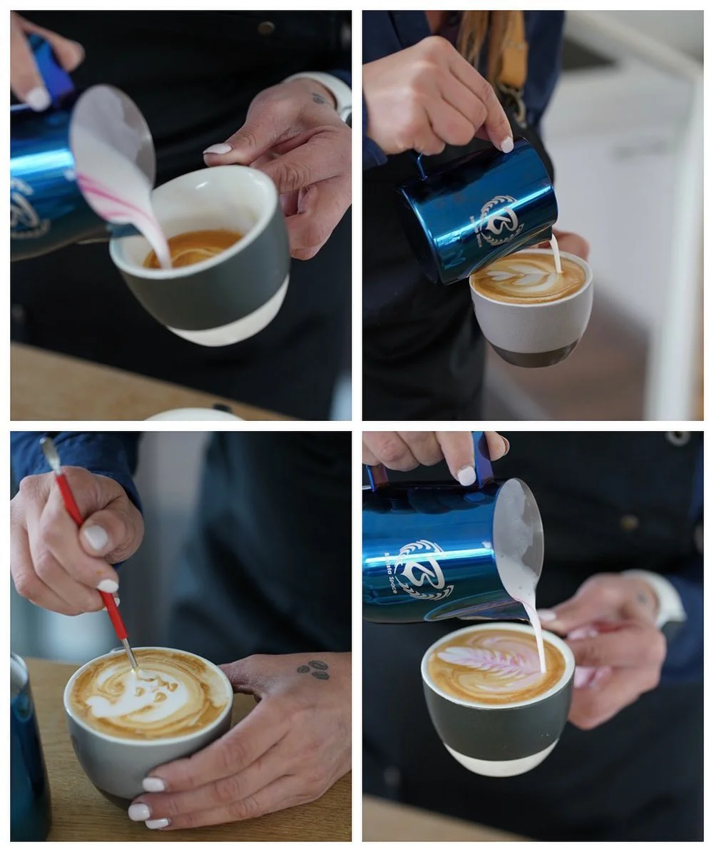 Dárek pro milovníky kávy: baristický kurz pro začátečníky, domácí příprava espressa i latte art