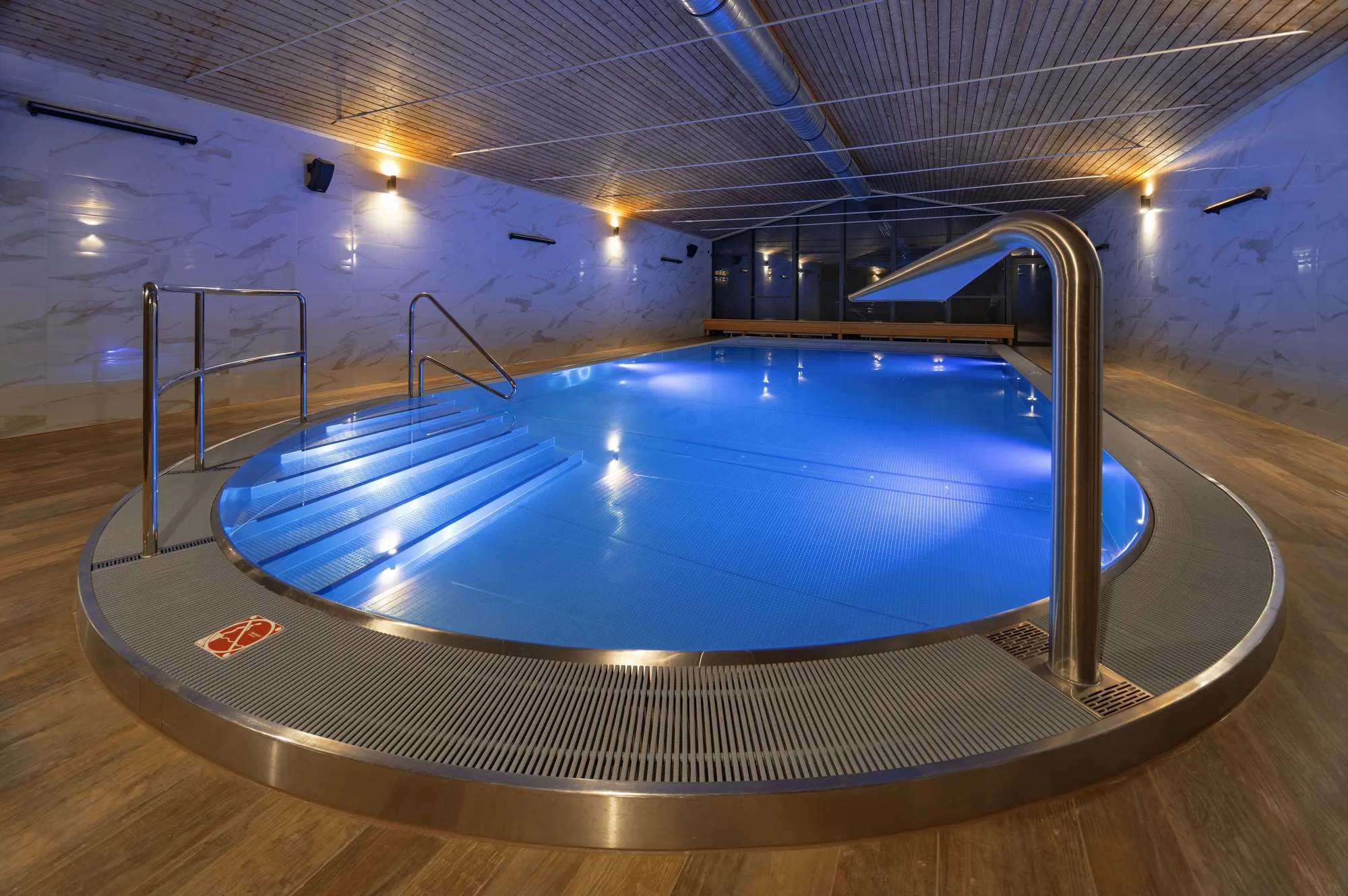 Aktivní dovolená v Krkonoších: polopenze, wellness, bazén i lanovky zdarma