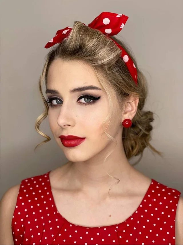 Zážitkový kurz líčení se zkušenou akreditovanou vizážistkou i s kosmetikou navíc