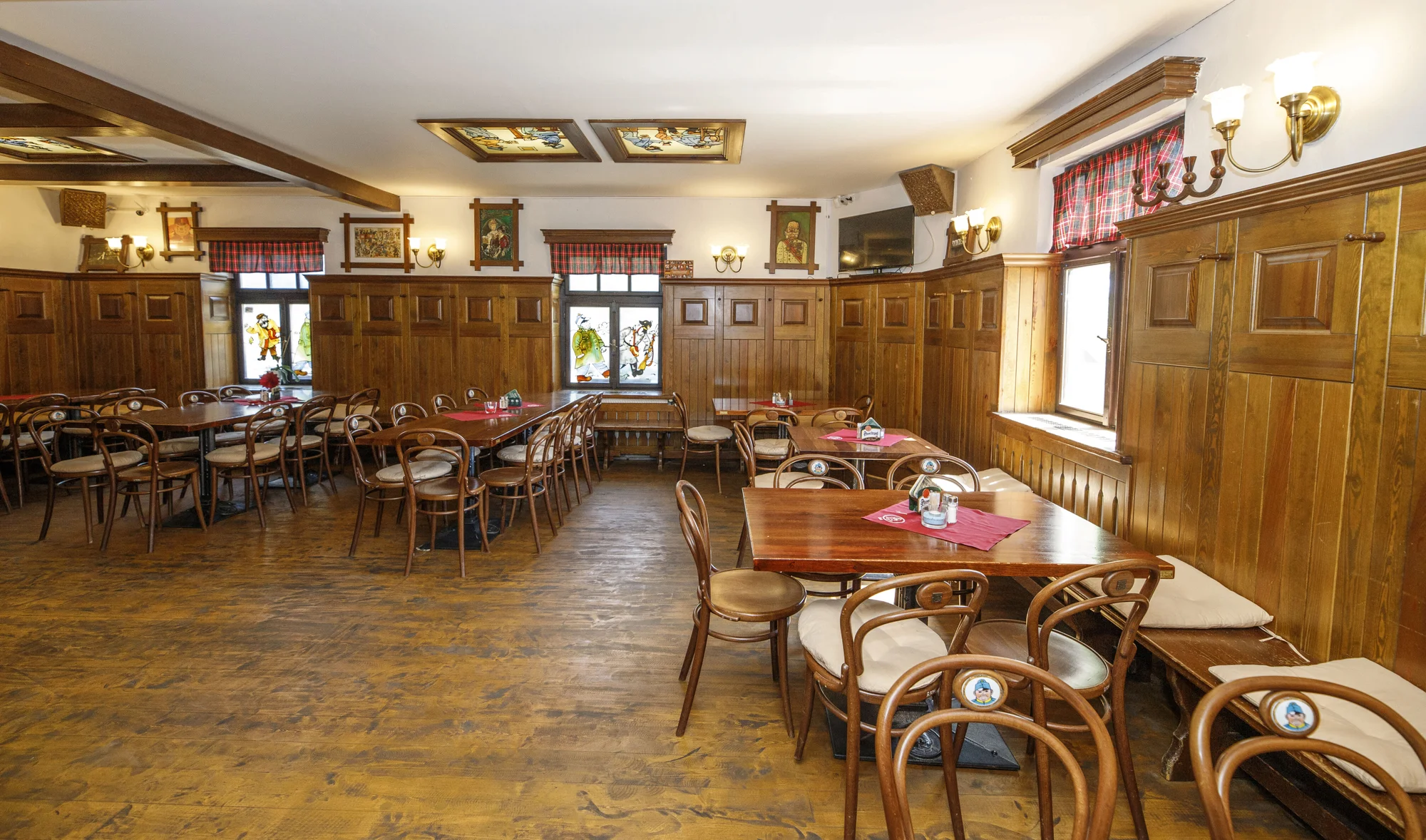 Rodinný pobyt na Bublavě v Krušných horách: pohodový baby friendly hotel se snídaní