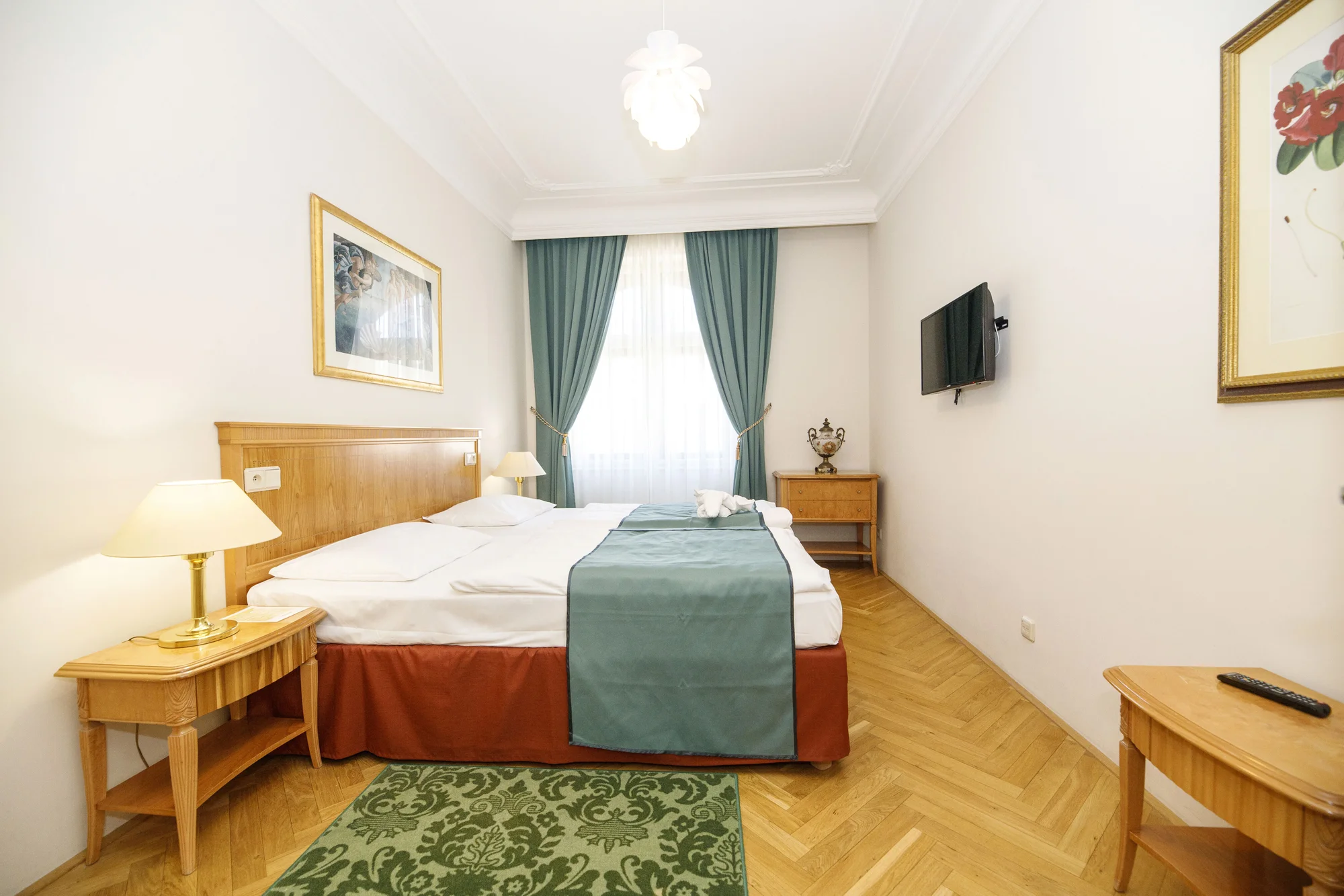 Pobyt v centru Karlových Varů: skvělé jídlo, procedury i neomezený wellness