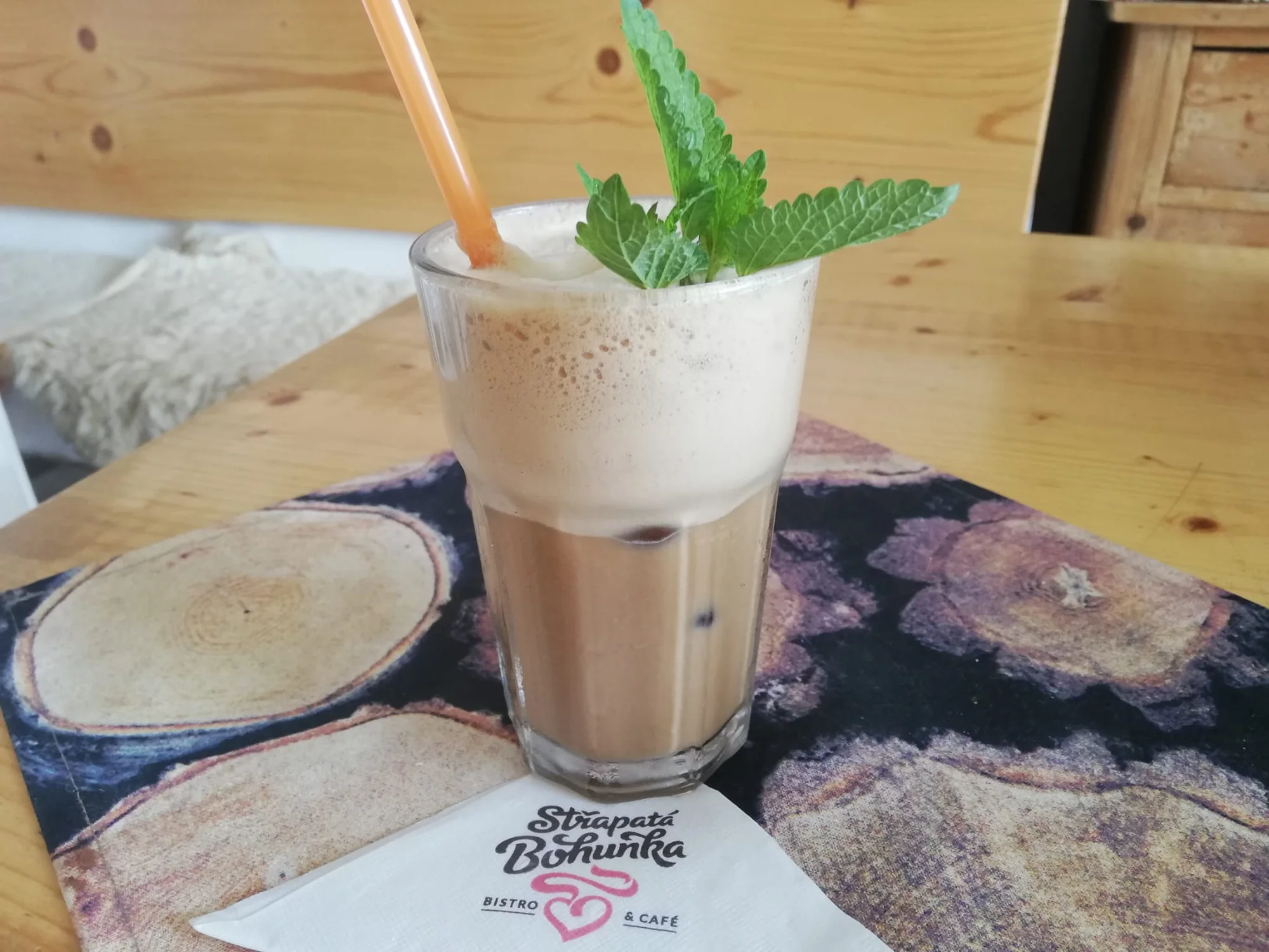 Zažeňte mlsnou: káva, kakao, limonáda nebo lívanečky s ovocem