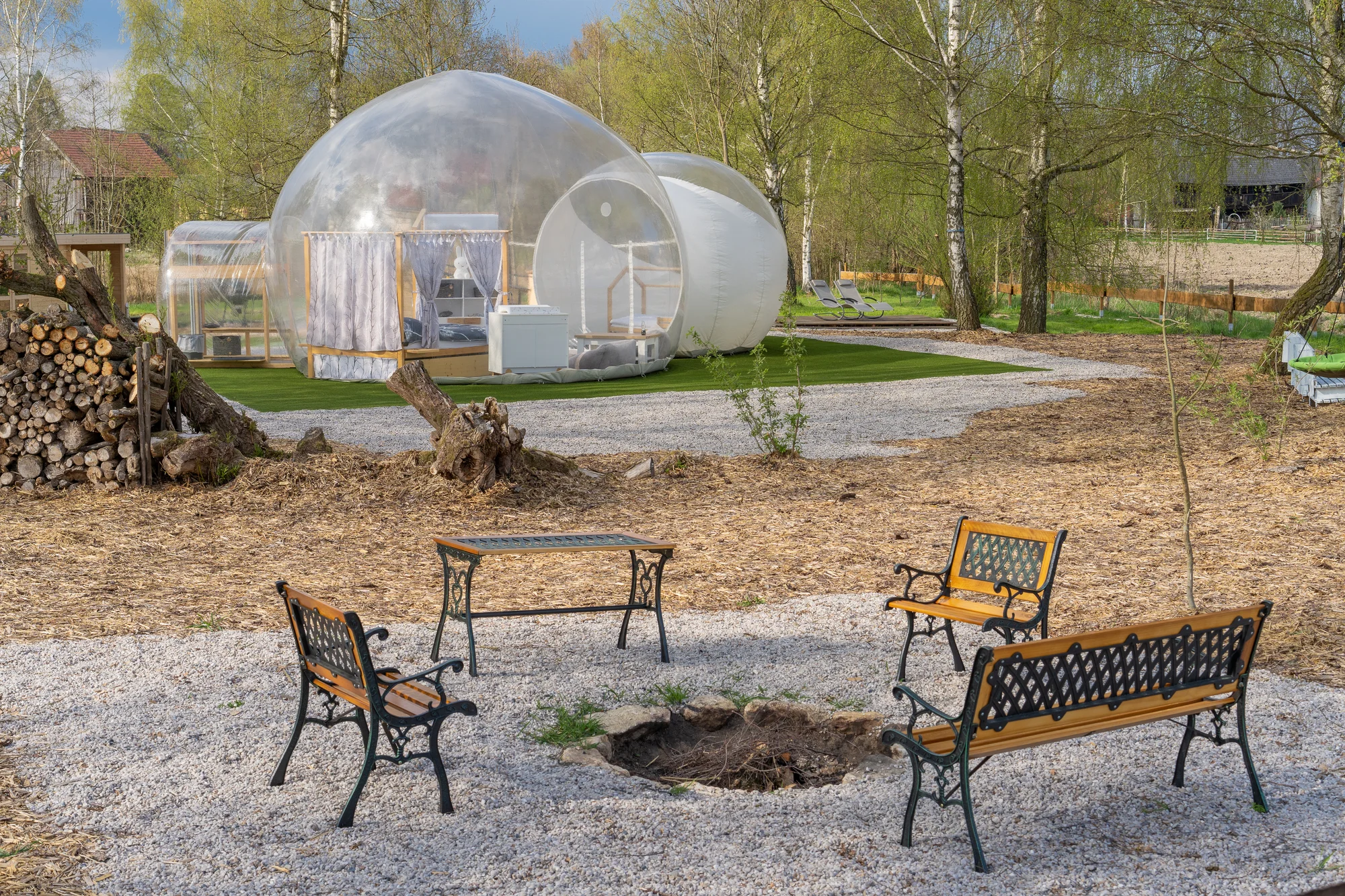 Parádní glamping V bublině: neomezený relax v sauně a výhled na hvězdy
