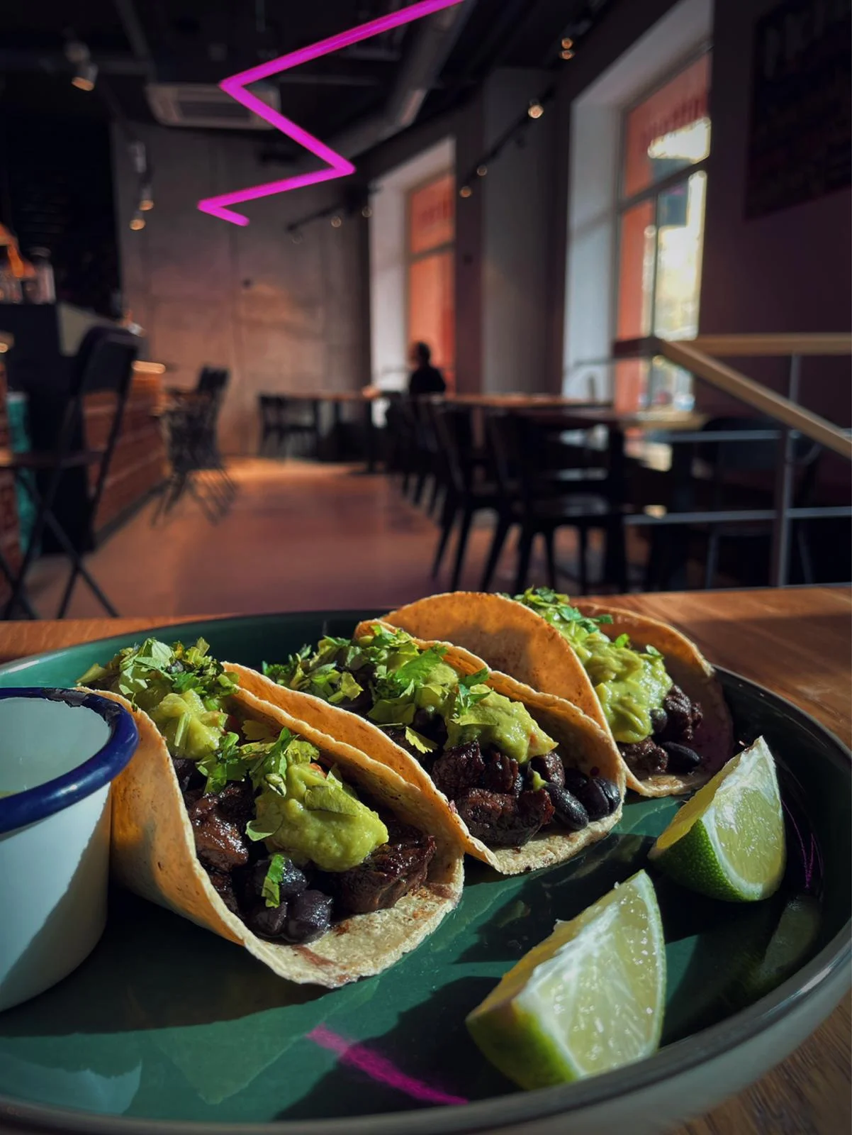 Mexické degustační menu pro dvě osoby: nachos a tacos dle výběru, omáčky i dezert