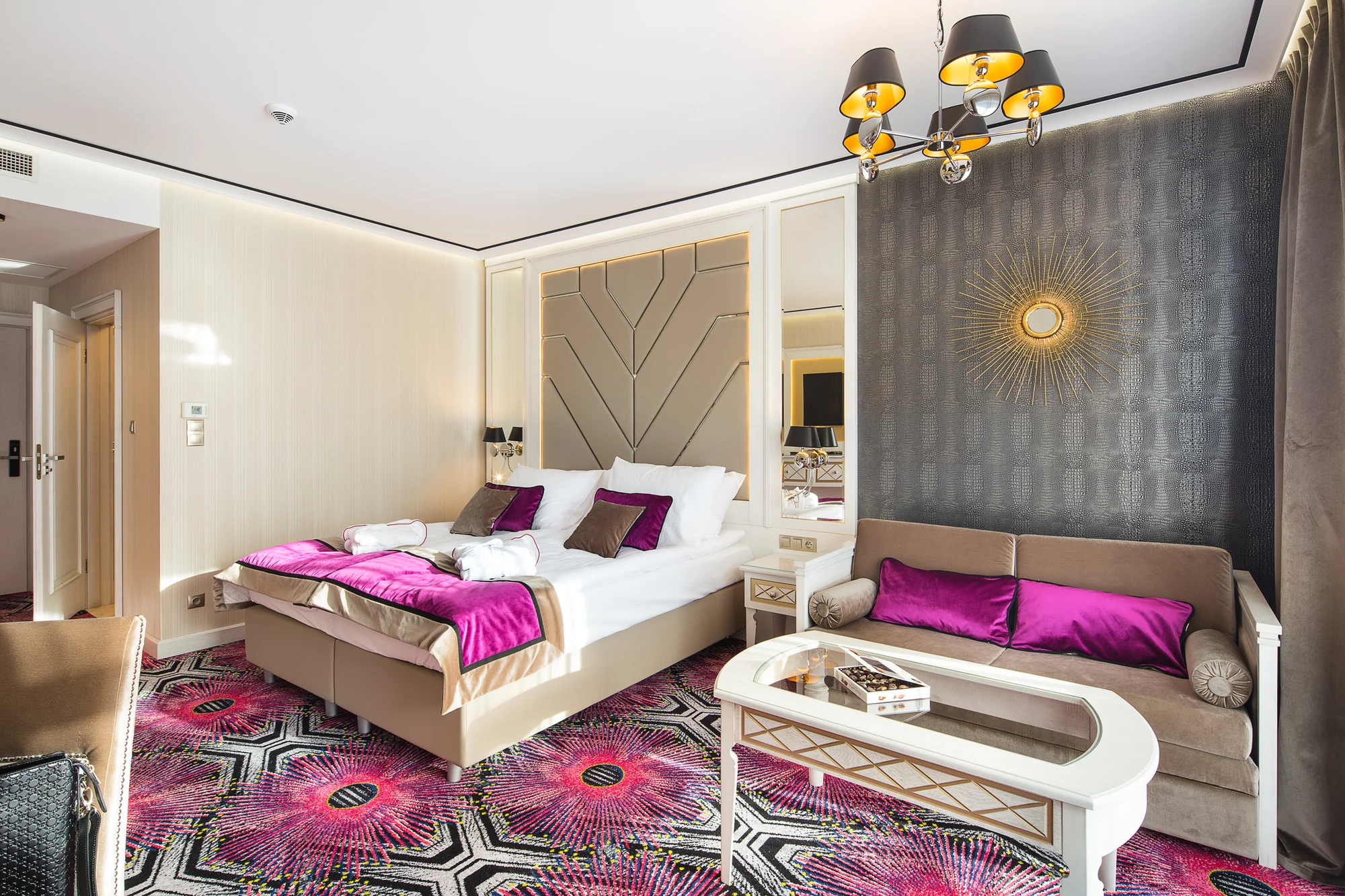 Dovolená na Baltu: elegantní hotel uprostřed lesů, polopenze a neomezený vstup do wellness