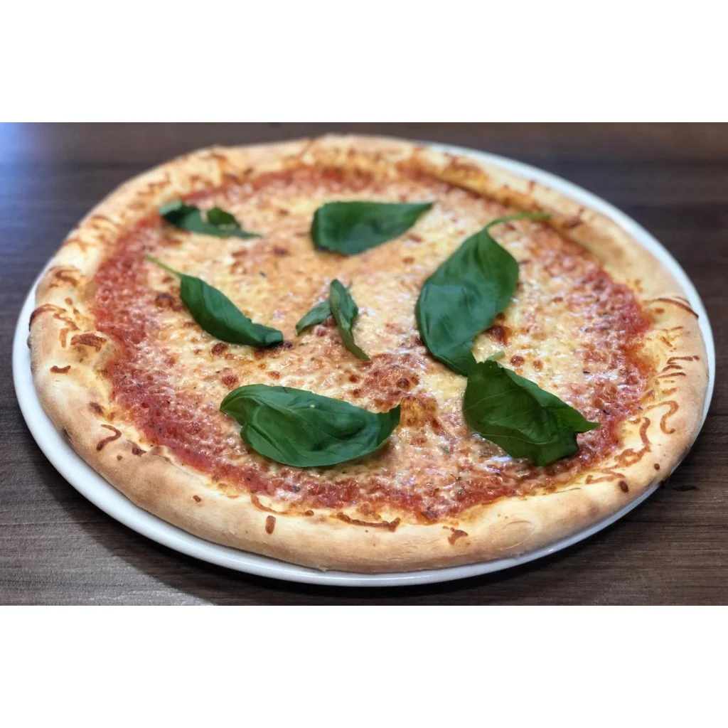Dvě nebo tři pizzy podle výběru s rozvozem po vybraných lokalitách Brna