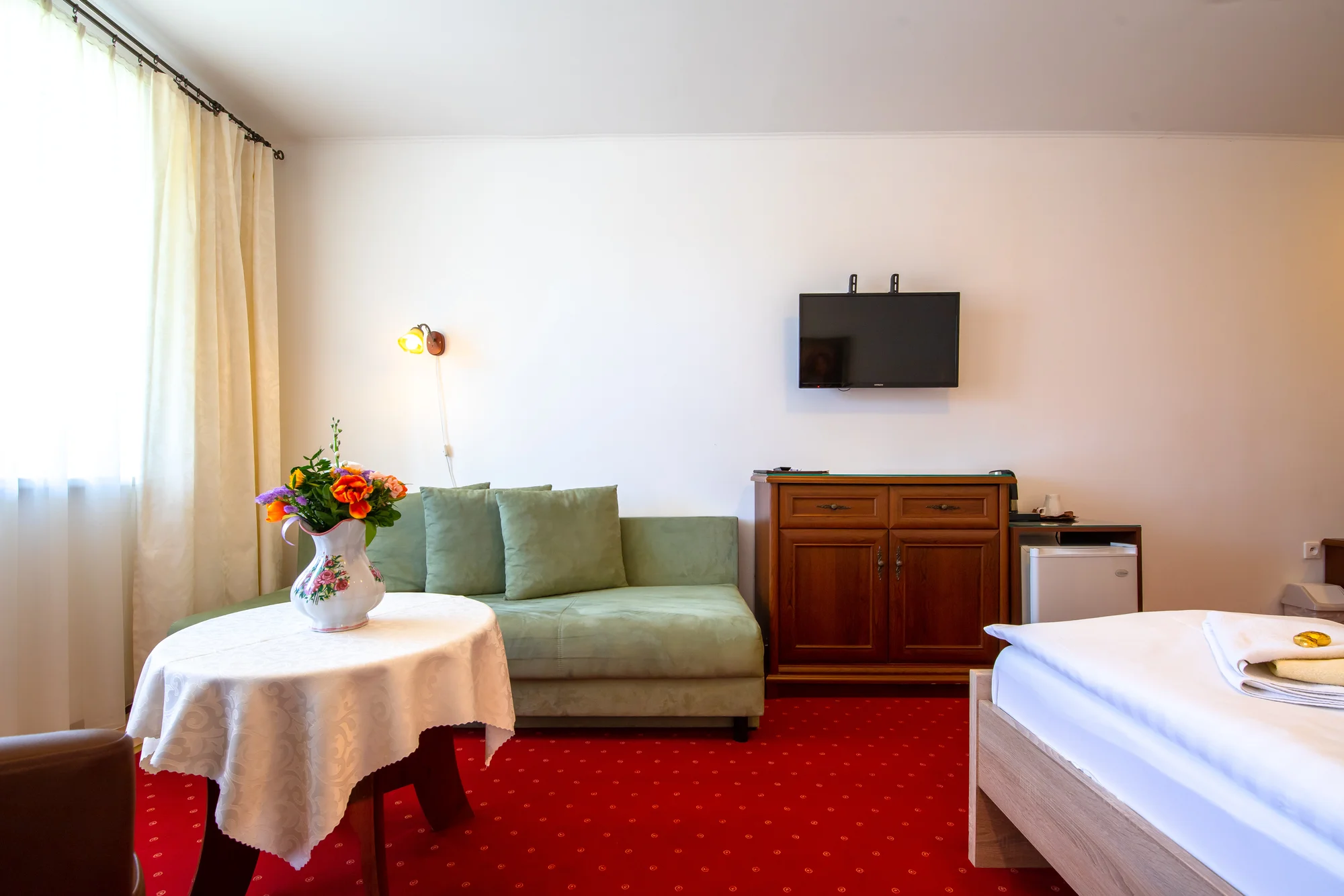 Skvělý odpočinek ve 3* rodinném hotelu ve Veľkém Mederu vč. polopenze