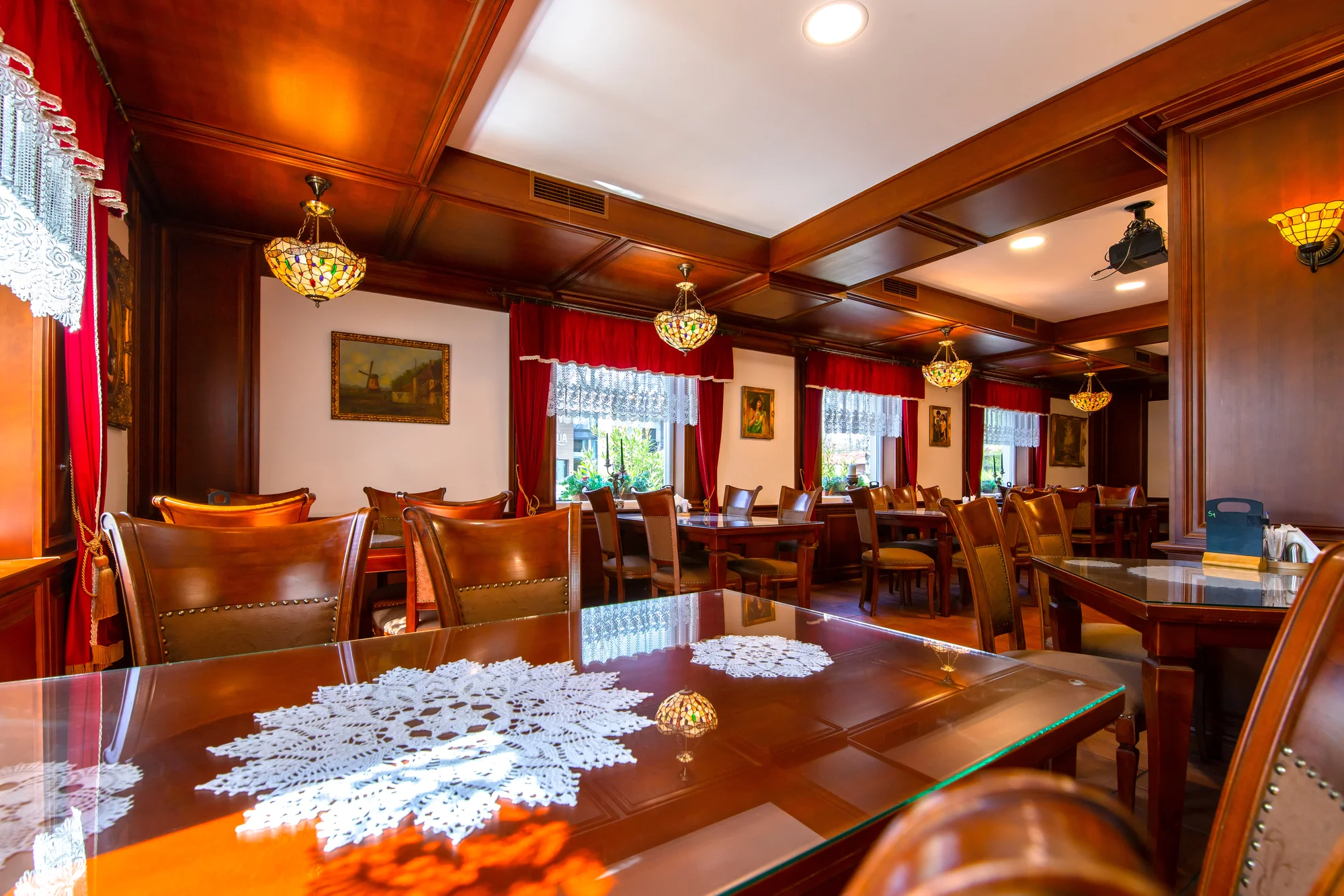 Skvělý odpočinek ve 3* rodinném hotelu ve Veľkém Mederu vč. polopenze