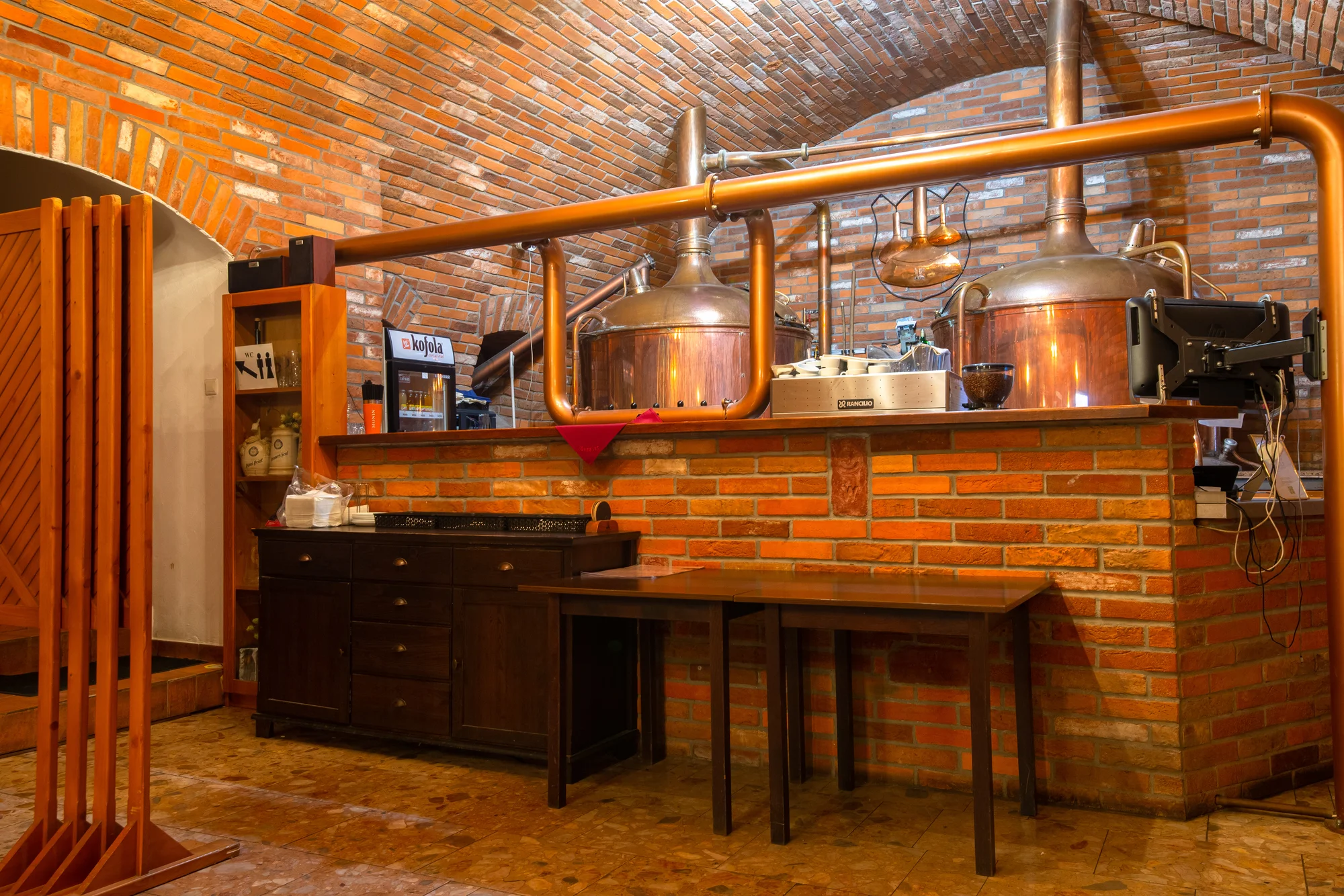 Překvapte svou polovičku romantickým pobytem v Trnavě: pivní lázně, chutné jídlo i wellness