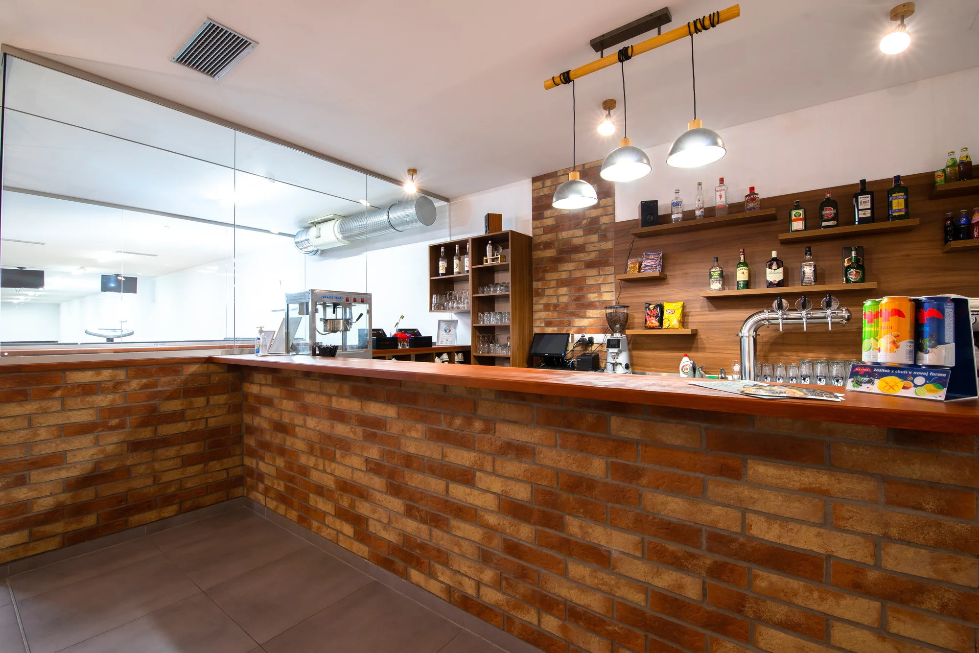 Překvapte svou polovičku romantickým pobytem v Trnavě: pivní lázně, chutné jídlo i wellness