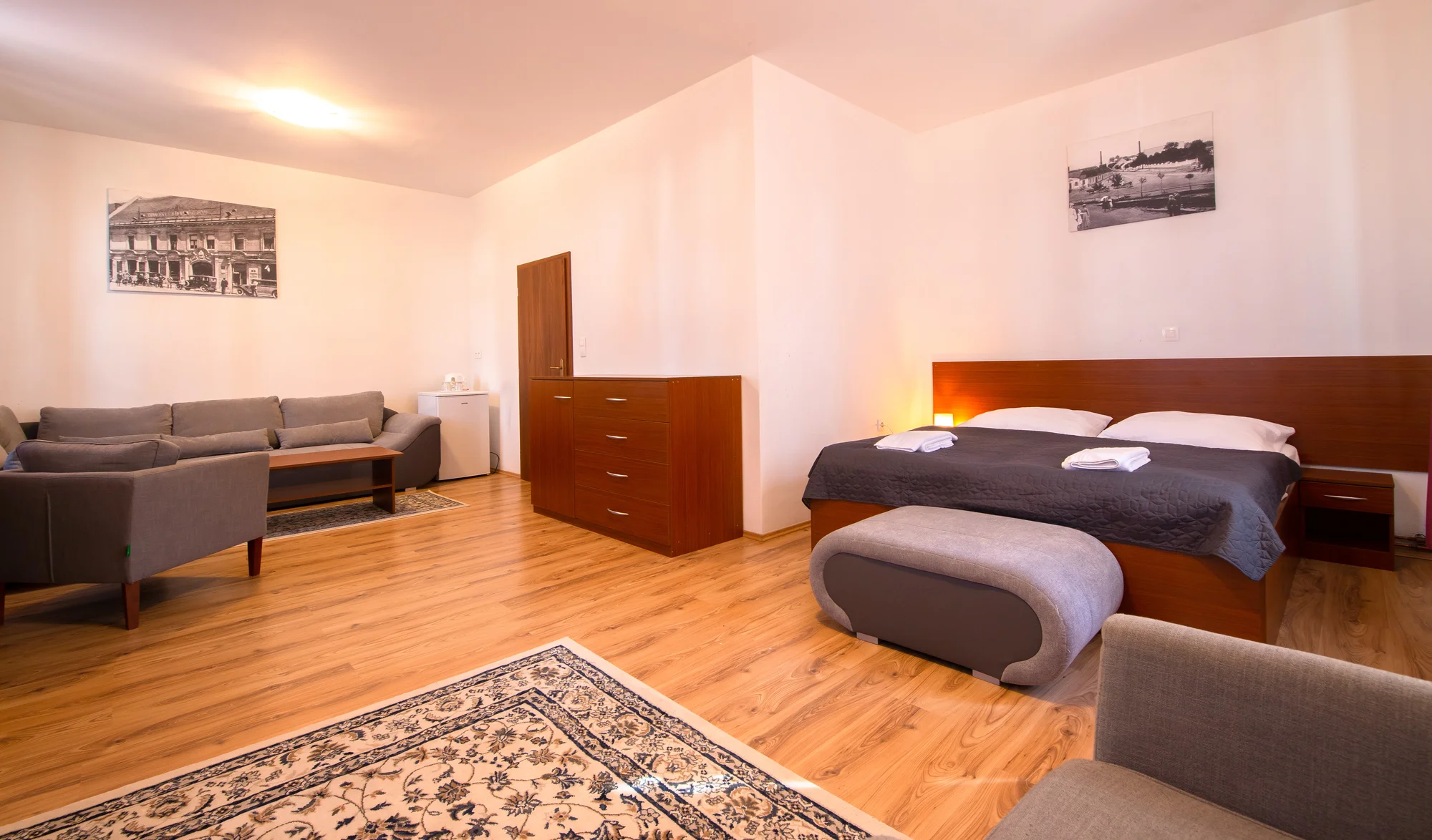 Překvapte svou polovičku romantickým pobytem v Trnavě: pivní lázně, chutné jídlo i wellness