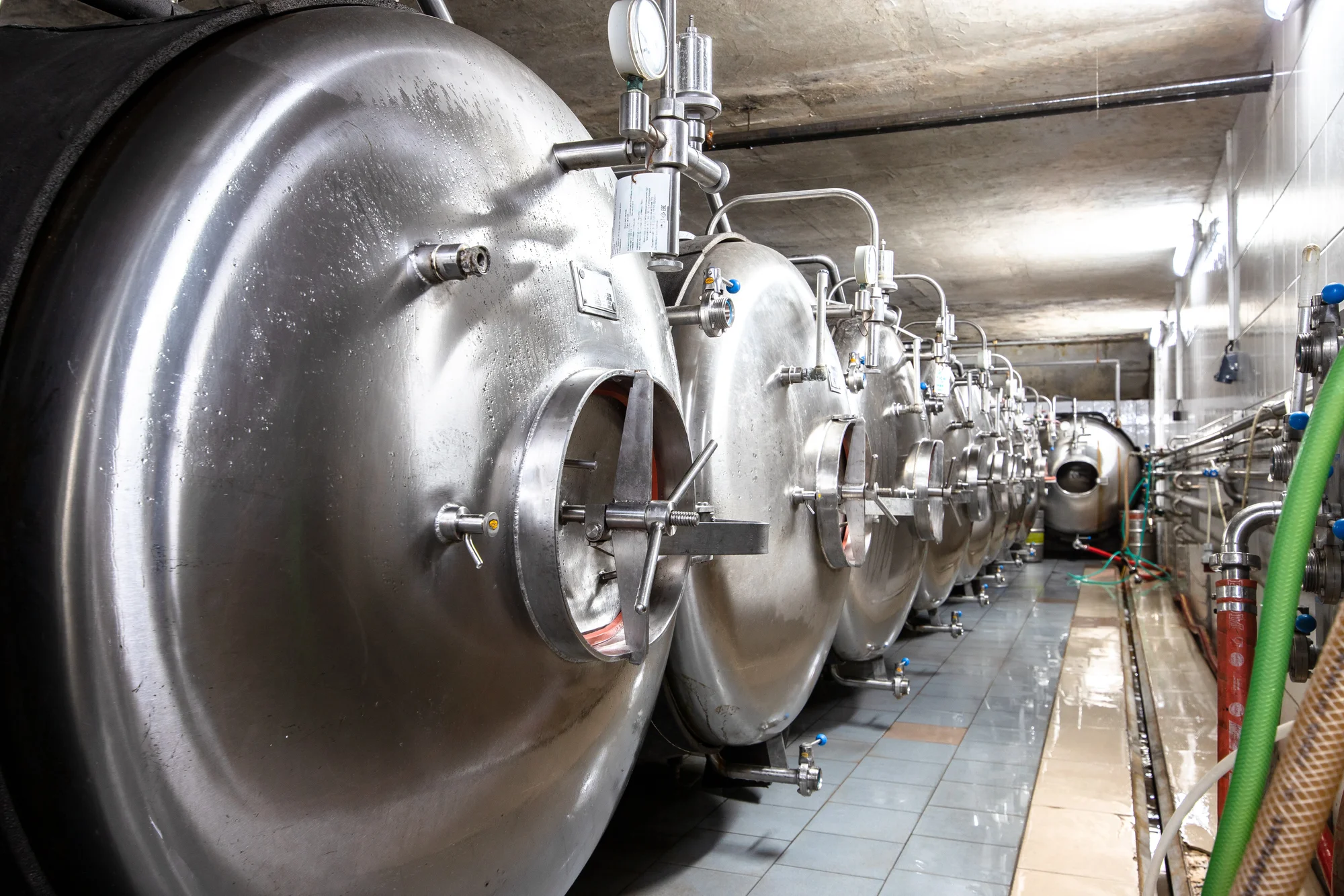 Překvapte svou polovičku romantickým pobytem v Trnavě: pivní lázně, chutné jídlo i wellness