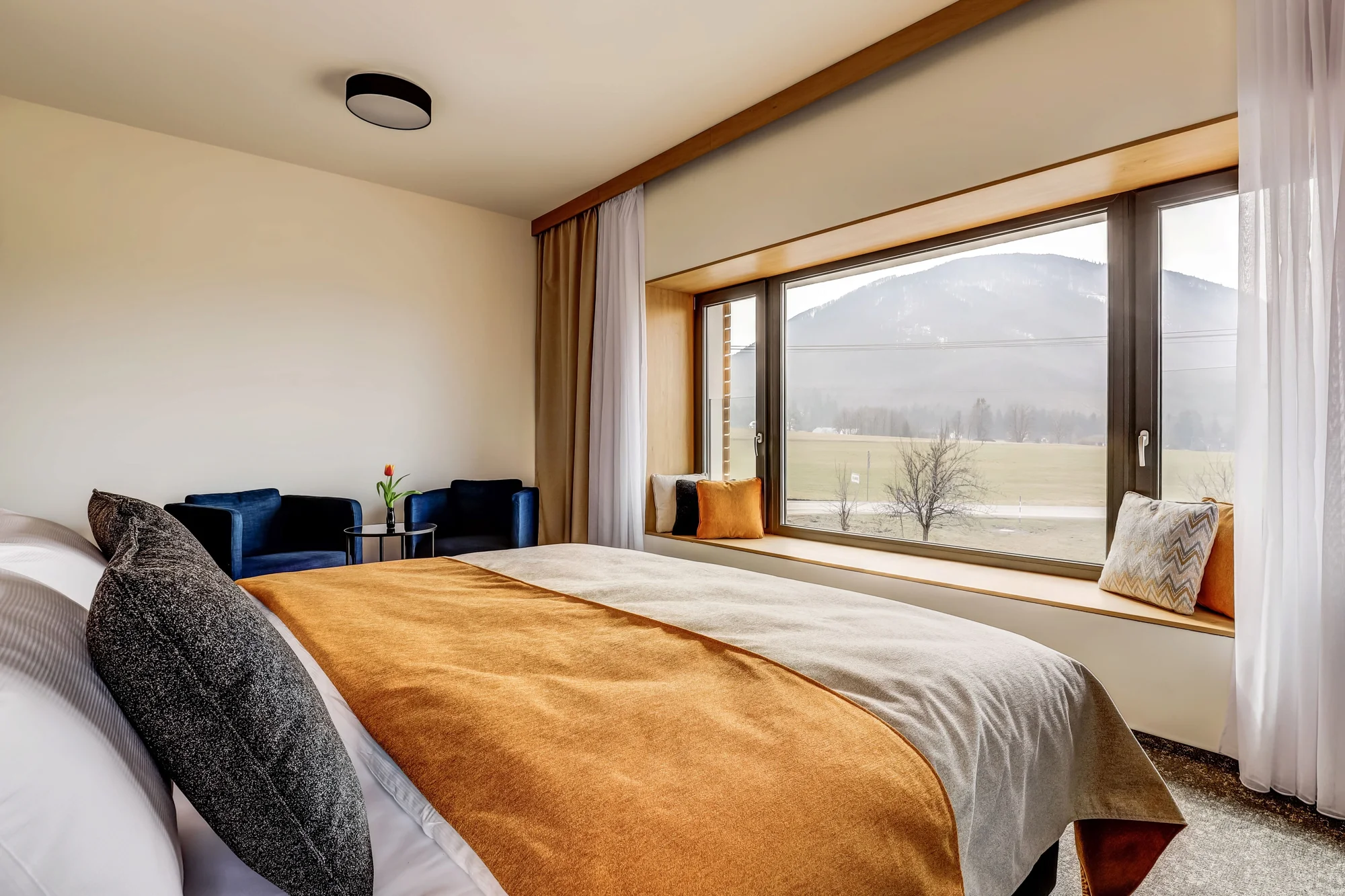 Designový hotel v Beskydech: apartmán s vířivkou, vyhlášená kuchyně, polopenze
