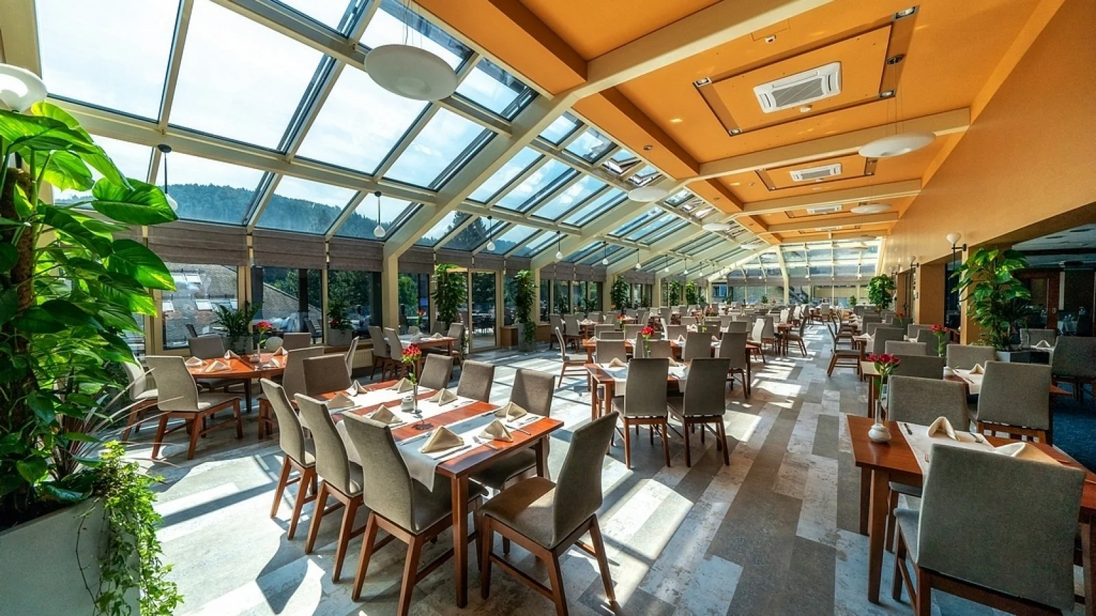 Pobyt ve Slezských Beskydech: hotel se super wellness a spoustou atrakcí pro děti, snídaně či polopenze