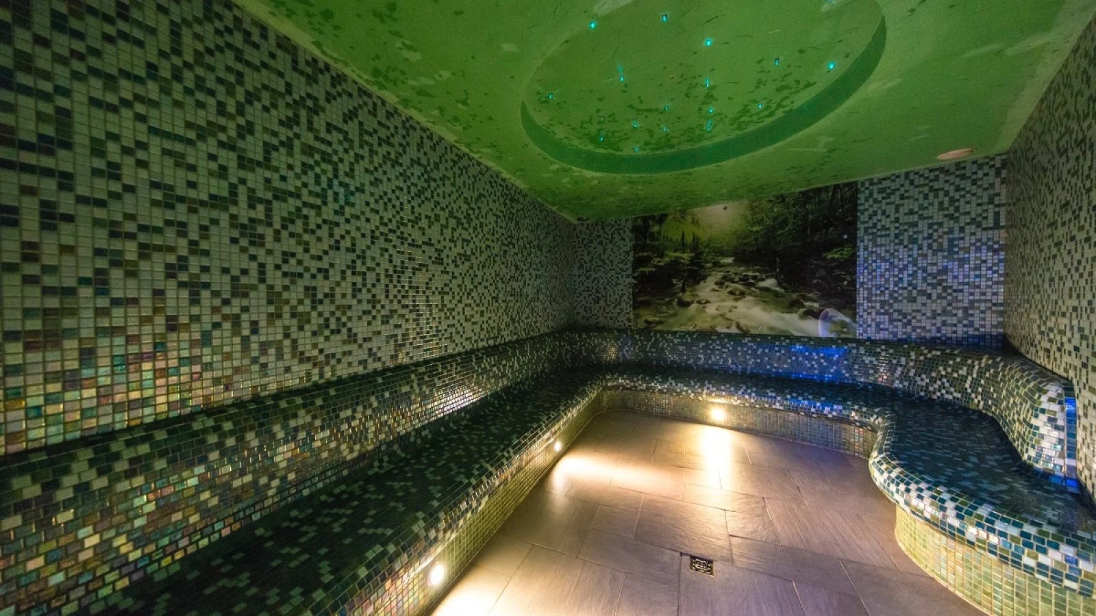 Pobyt ve Slezských Beskydech: hotel se super wellness a spoustou atrakcí pro děti, snídaně či polopenze