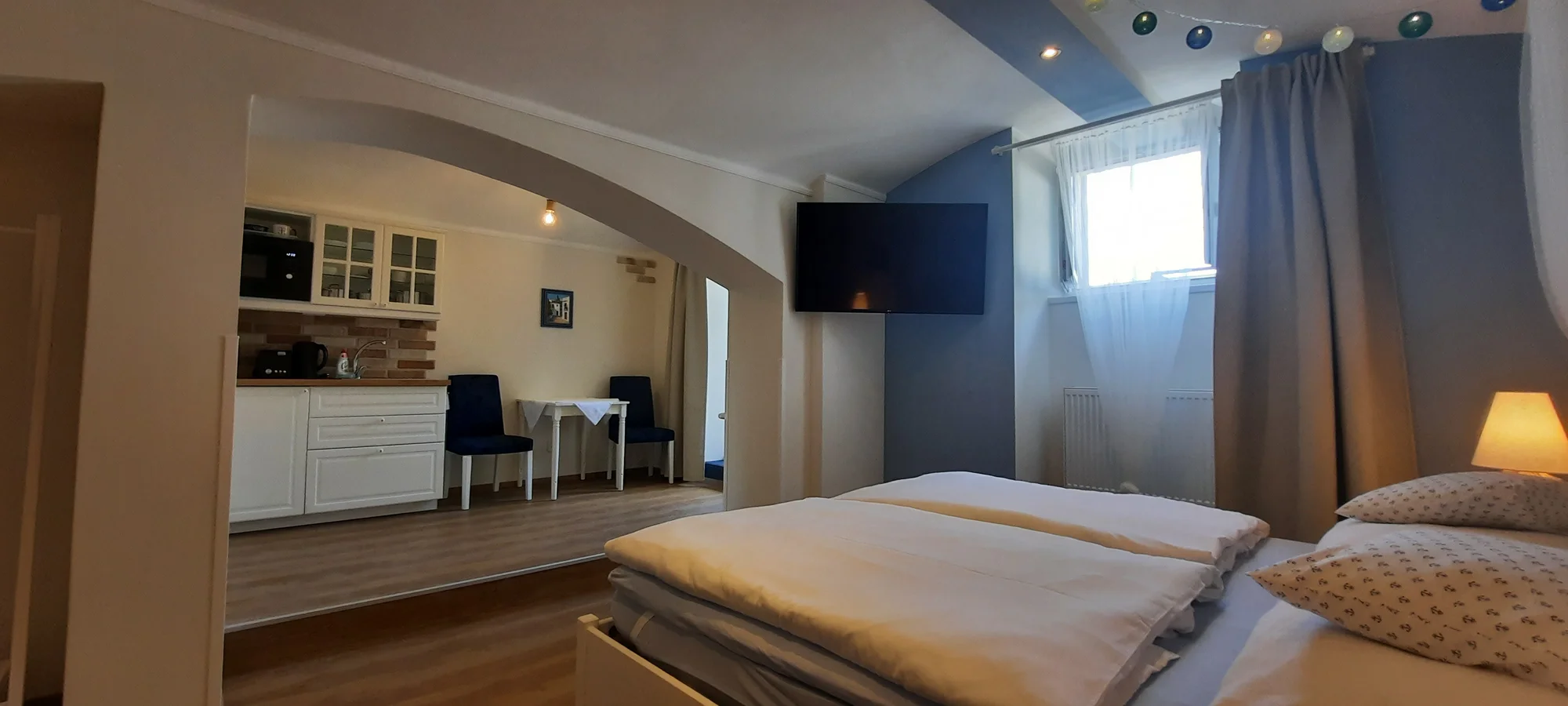 Romantický pobyt v Praze se snídaní, proseccem a privátním wellness na pokoji