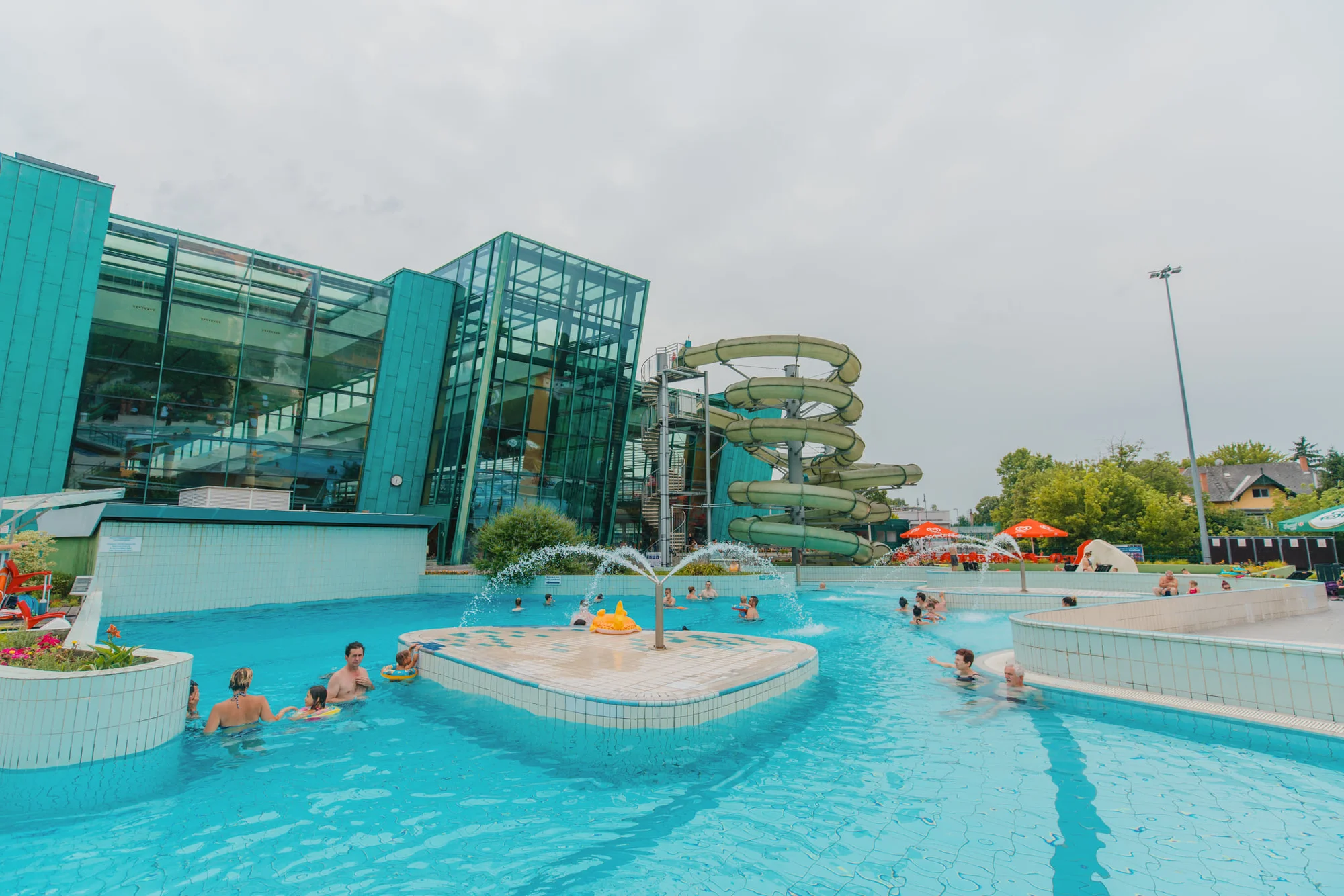 Grand hotel v maďarské Ostřihomi: polopenze, aquapark s wellness, super herna a bazilika na dohled, 2 děti zdarma