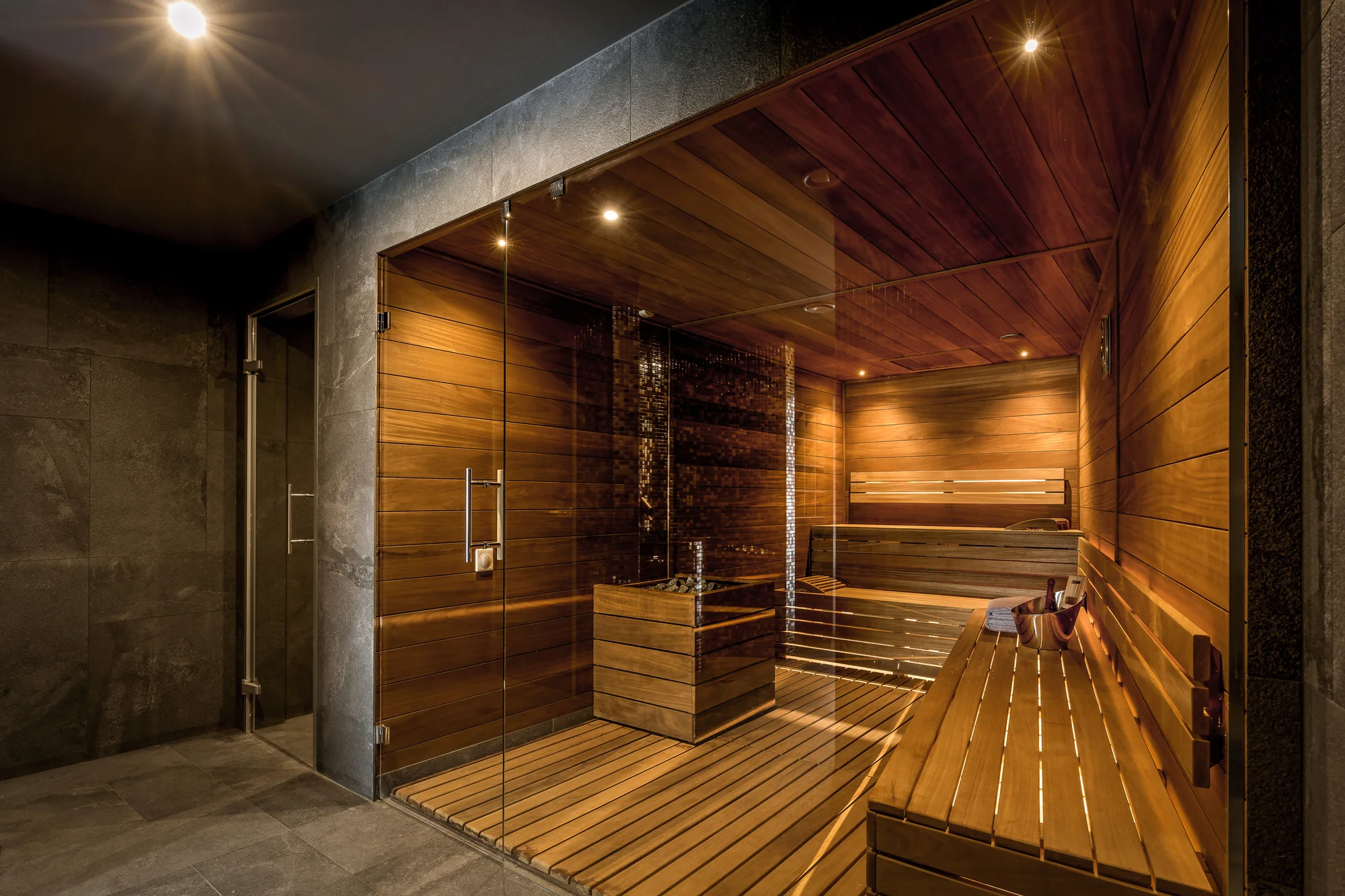 Pobyt v polských Krkonoších: apartmány u jezera Sosnówka, snídaně či polopenze a wellness