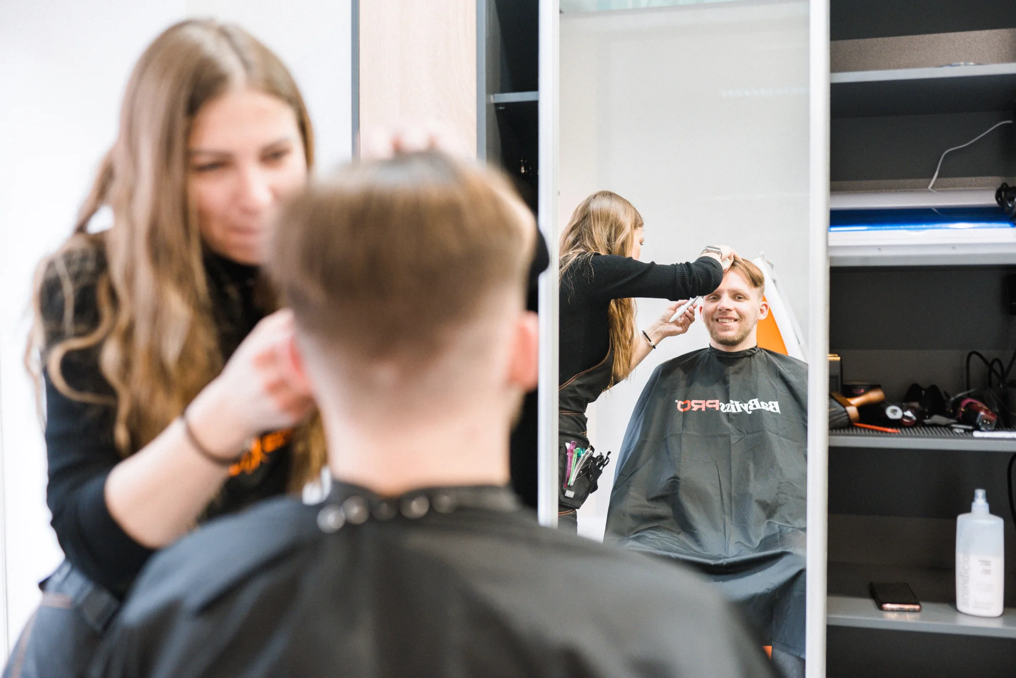 Bez objednání: pánský kadeřnický balíček se střihem, mytím, foukanou i stylingem