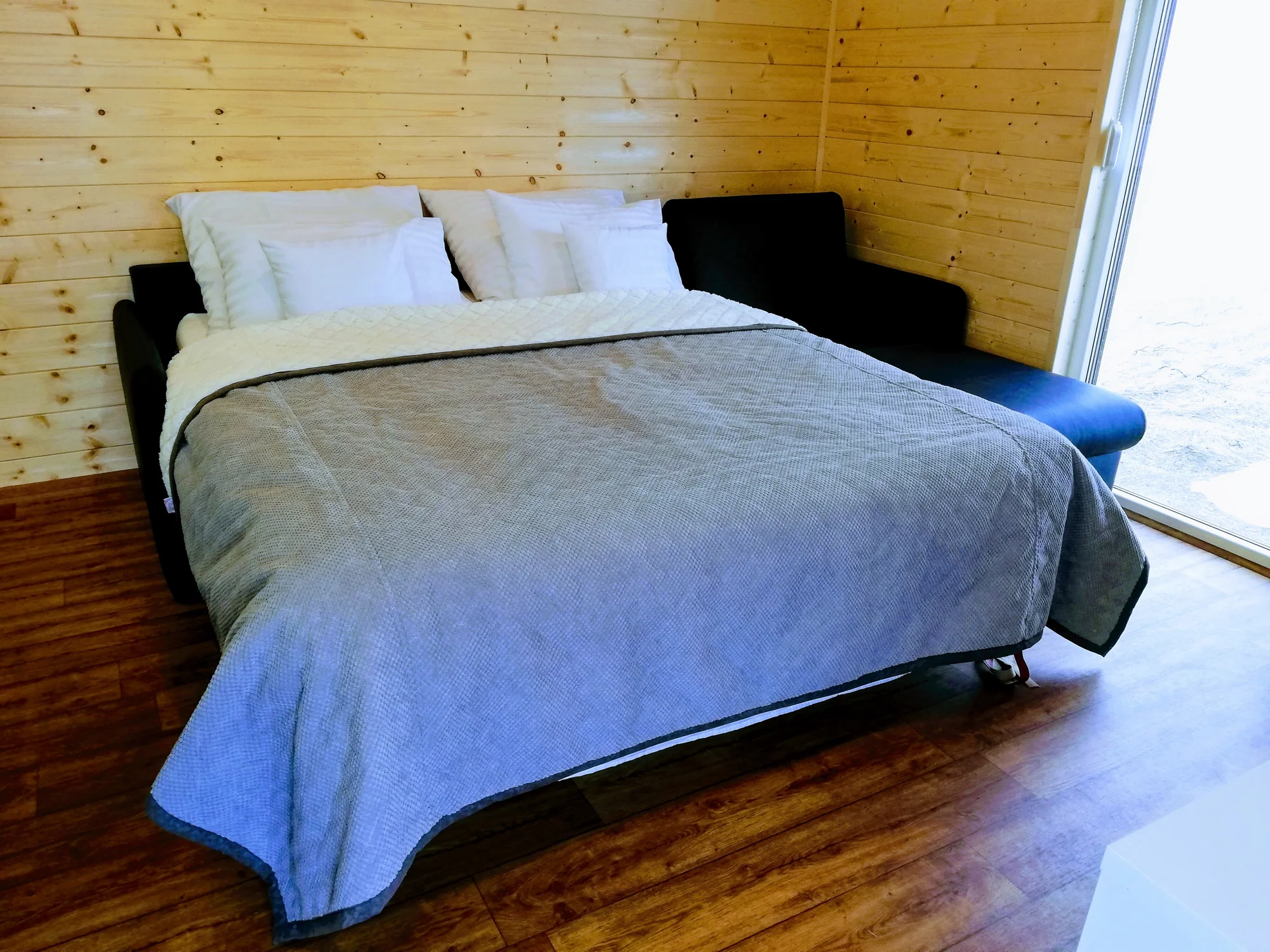 Krásné apartmány na hřebeni Krušných hor až pro 4 osoby: úžasné výhledy a venkovní koupání