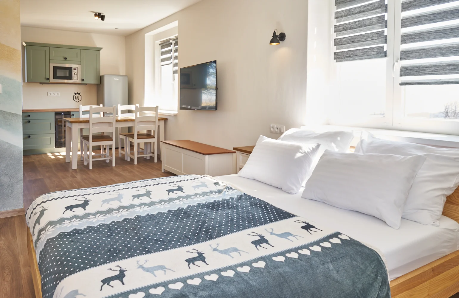 Krásné apartmány na hřebeni Krušných hor až pro 4 osoby: úžasné výhledy a venkovní koupání
