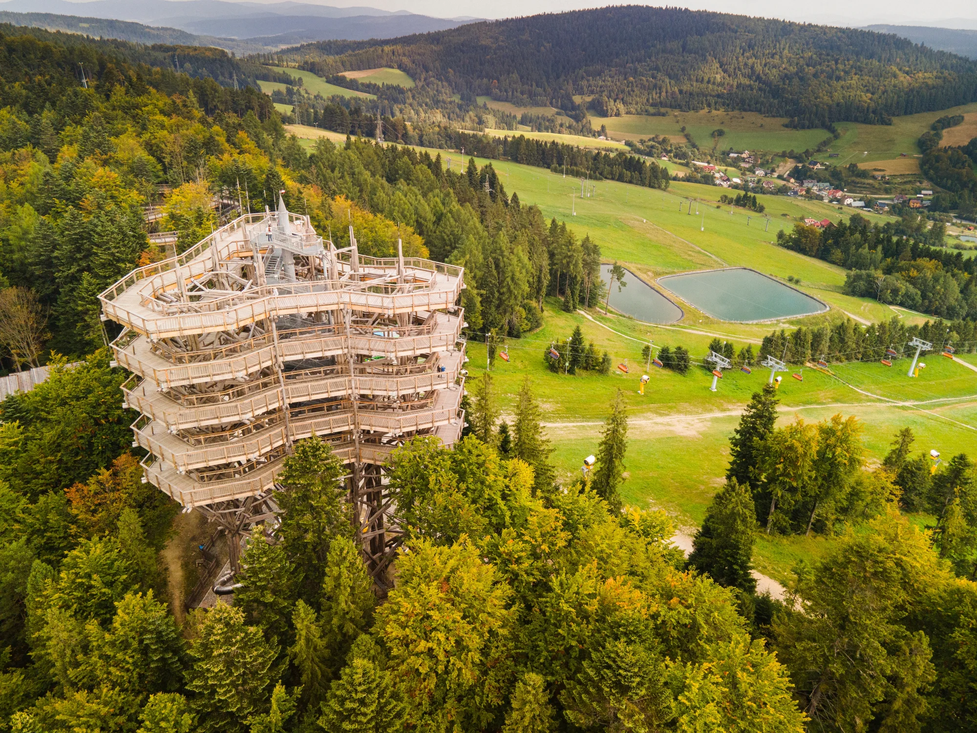 5* hotel v Krynici-Zdrój: snídaně či polopenze, neomezený wellness a pokoje s krásným výhledem