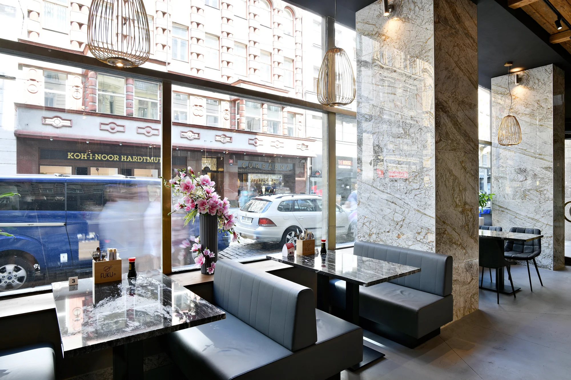 Obědové i večeřové all you can eat asijských specialit v centru Prahy
