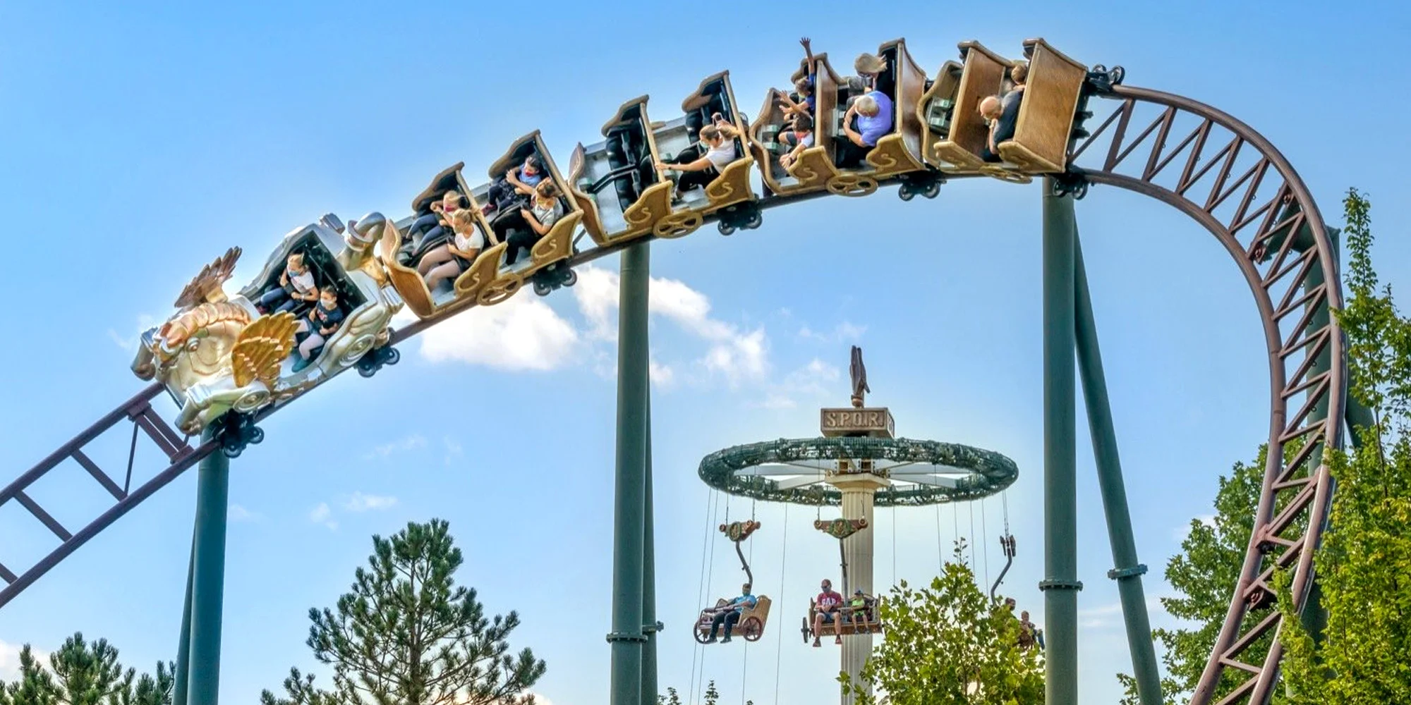 Familypark: vstupenka do největšího zábavního parku v Rakousku vč. vstupů na atrakce