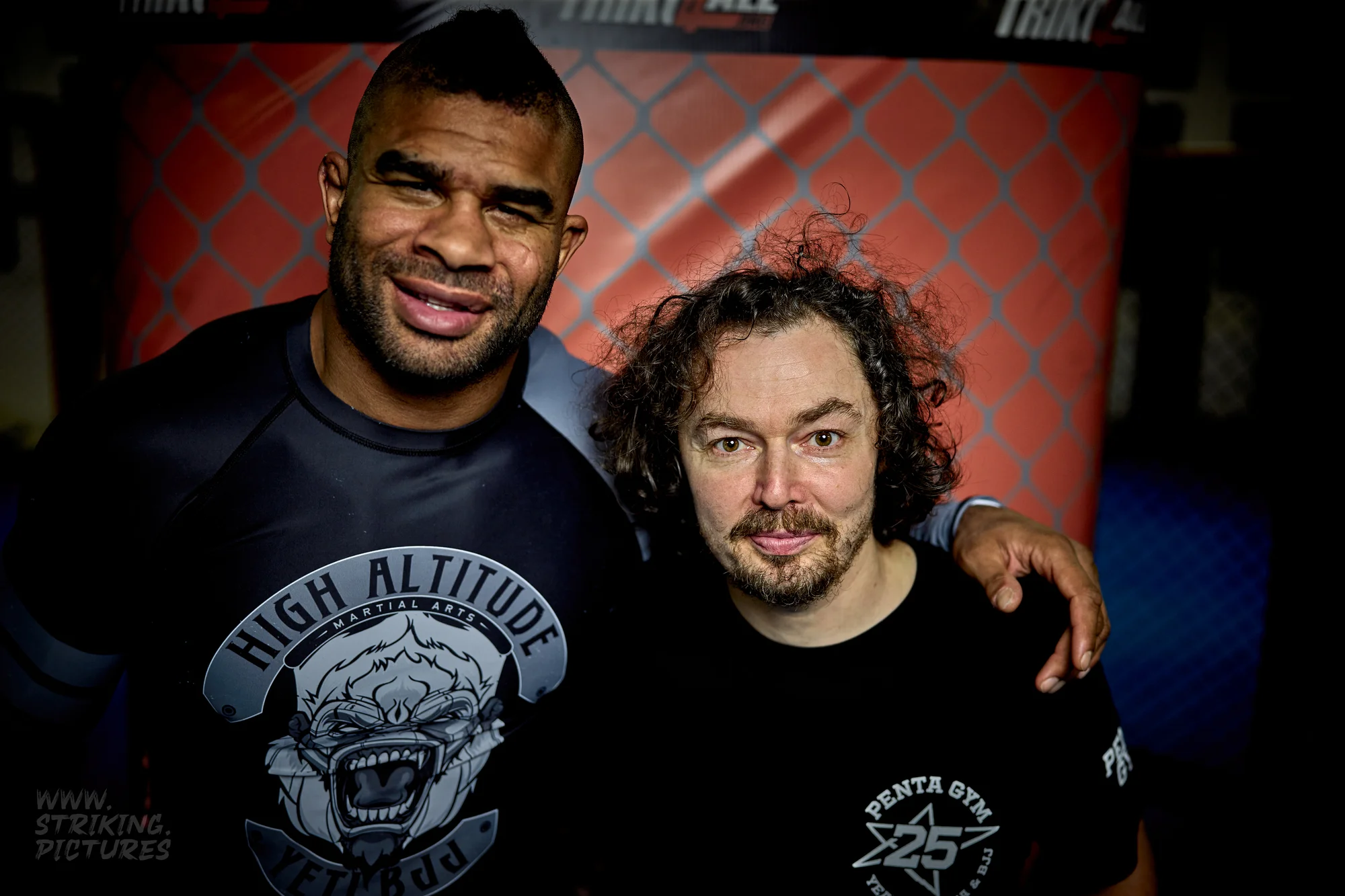 Individuální trénink s mistrem ČR ve Vale Tudo D. Bartákem: MMA, BJJ, grappling, thajský box i wrestling