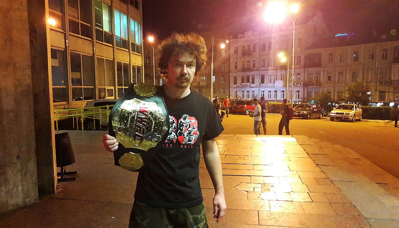 Individuální trénink s mistrem ČR ve Vale Tudo D. Bartákem: MMA, BJJ, grappling, thajský box i wrestling