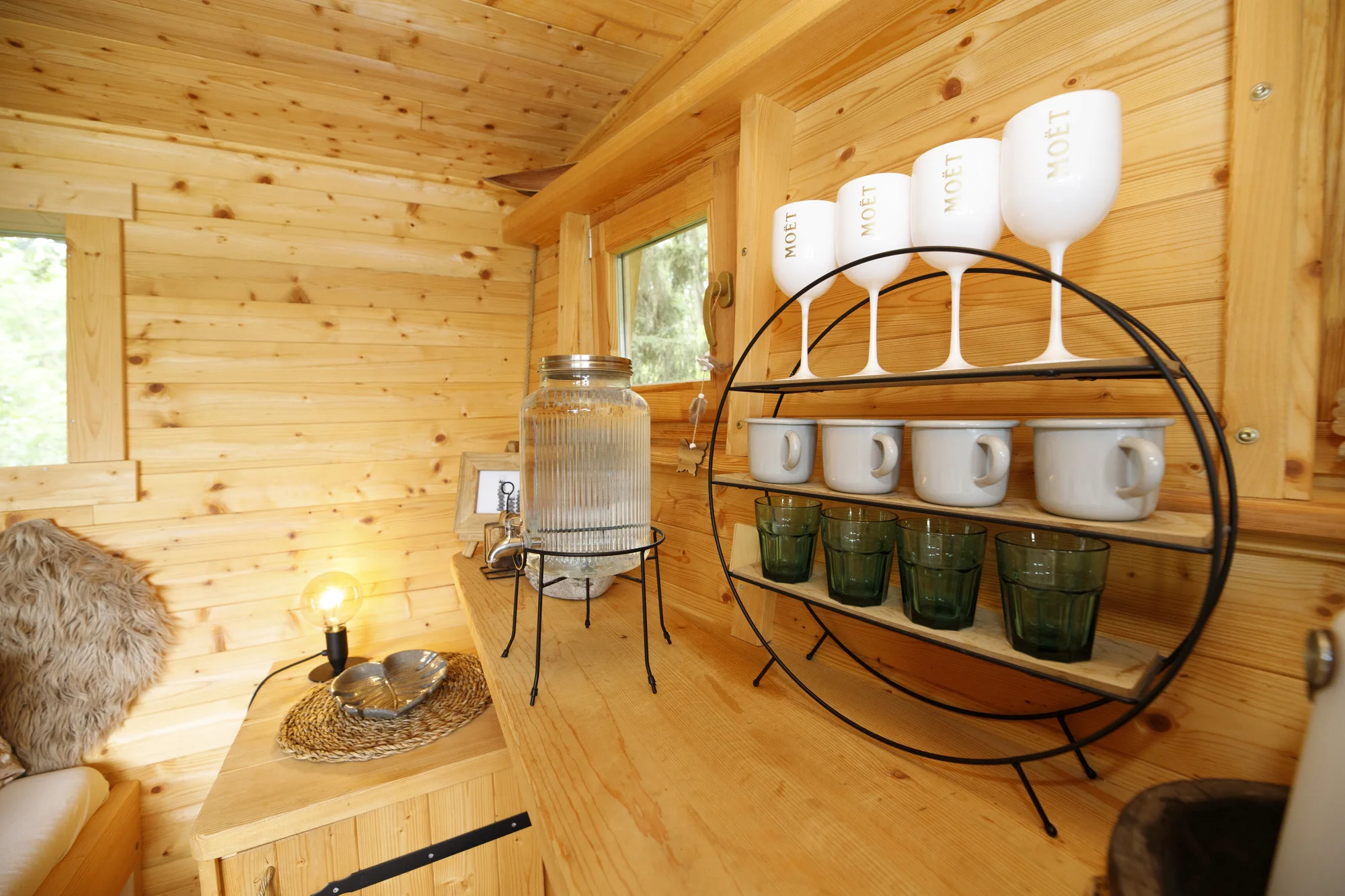 Netradiční relax v Českém ráji: domek na stromě pro 2–4 os. a zapůjčení loďky i možnost snídaňového koše
