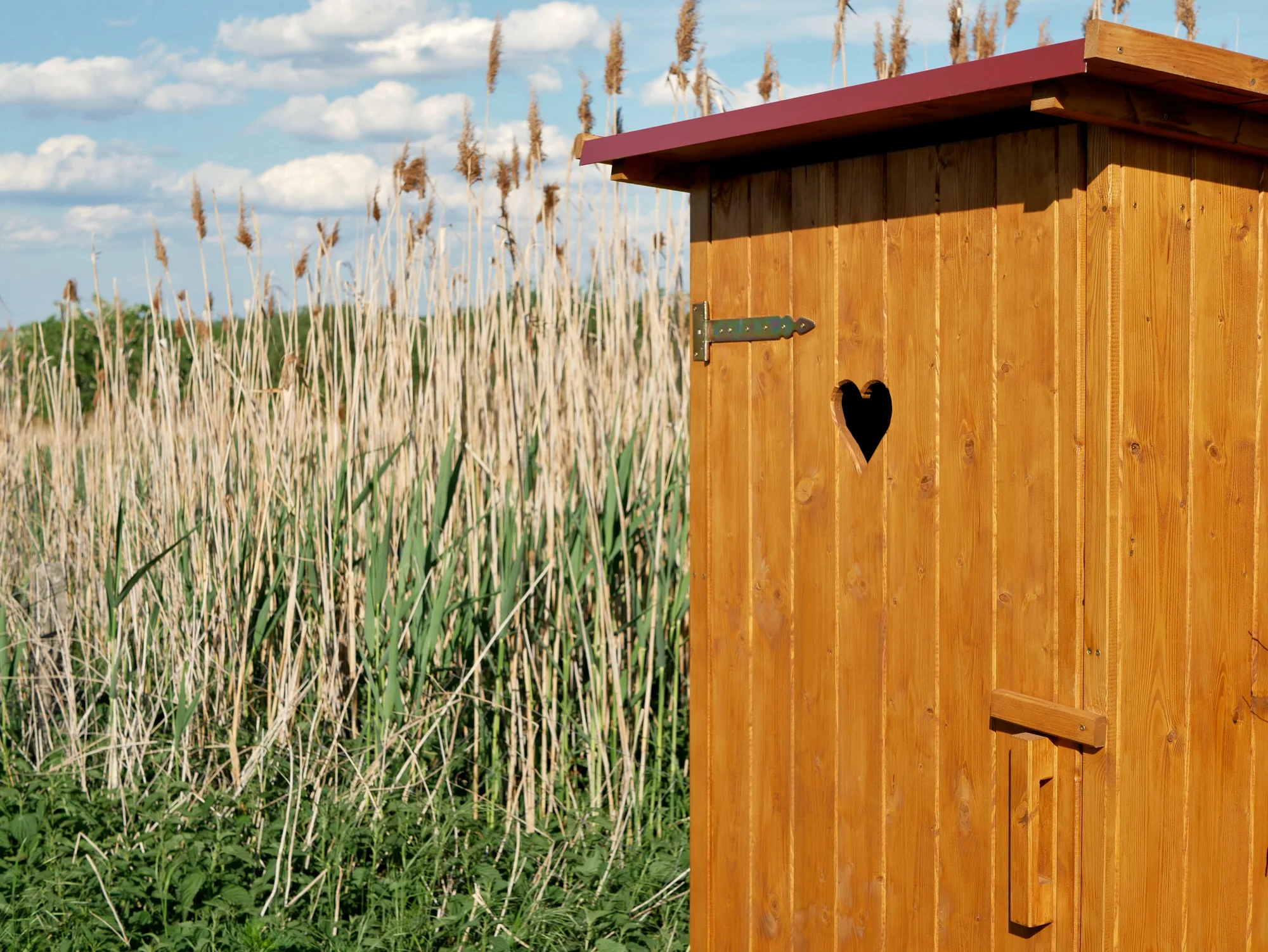 Glamping na Slovácku: ubytování až pro 4 os. ve stanu na kopečku u vinohradu, balíček s moravským vínem