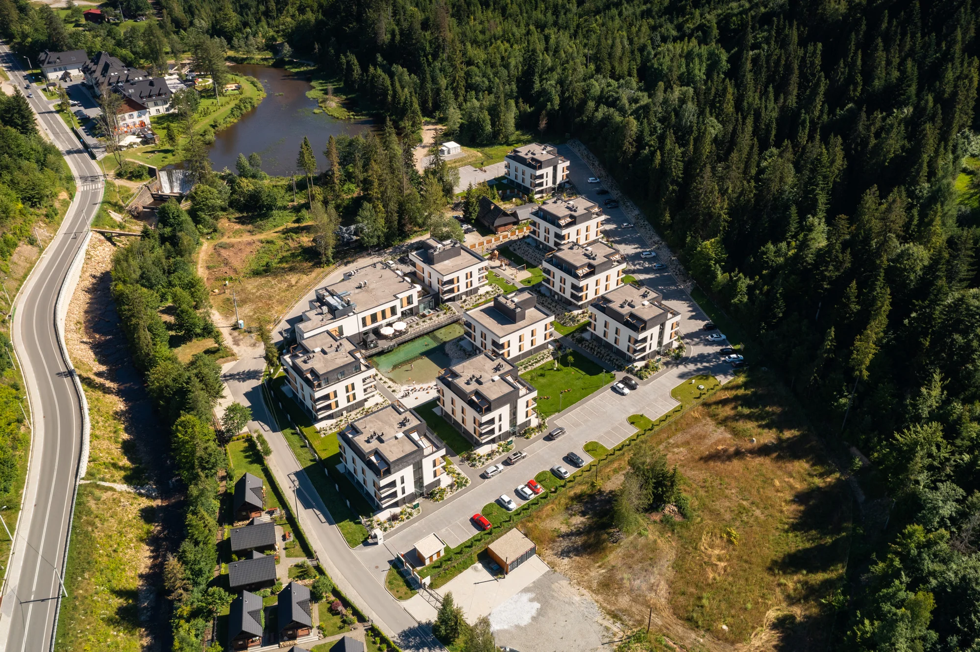 Moderní resort v polských Beskydech: apartmán s kuchyňkou, jídlo a neomezený wellness
