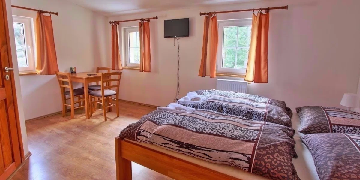 Dovolená v malebné přírodě Českého Švýcarska: penzion se snídaní nebo polopenzí