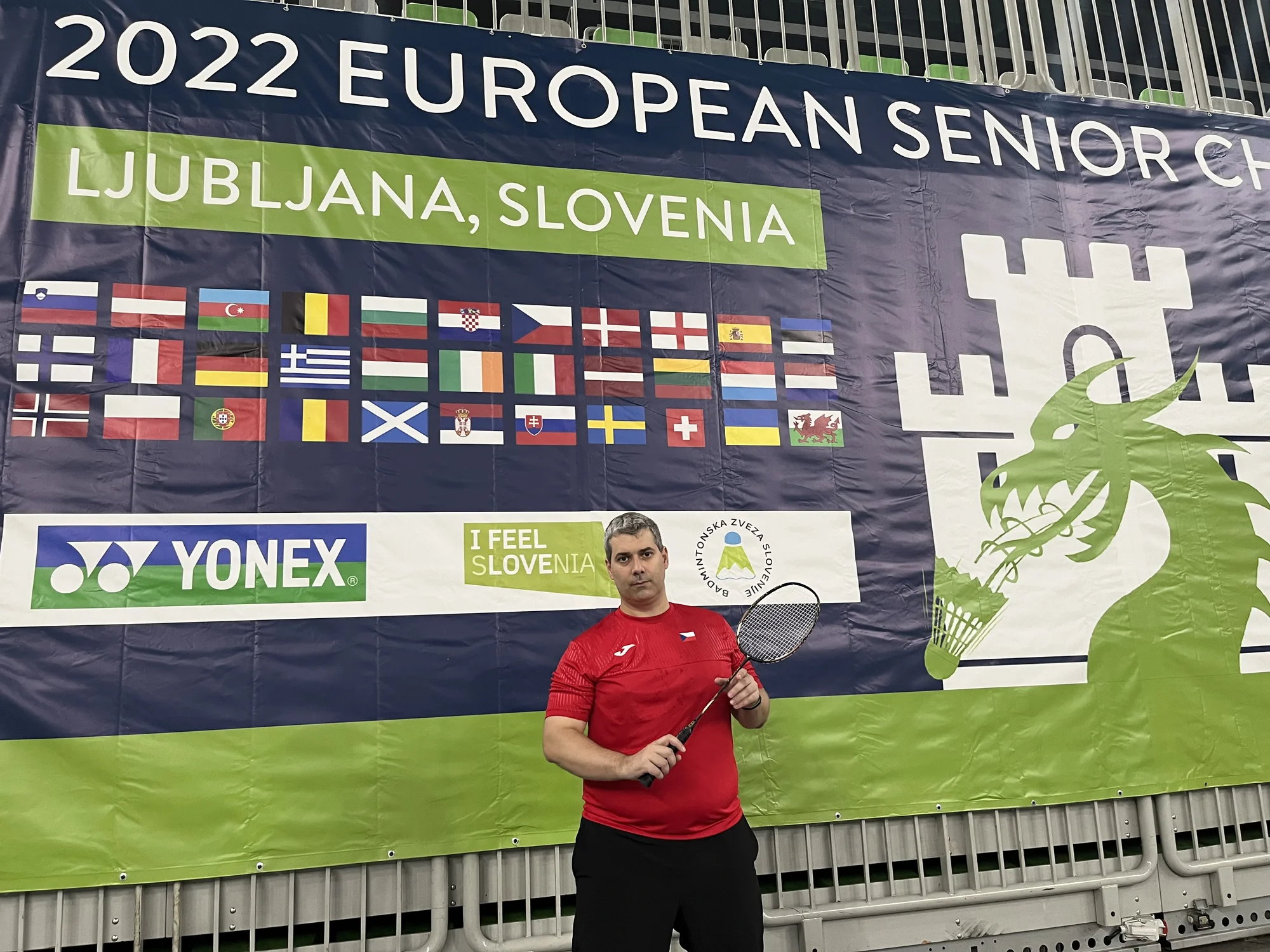 Lekce badmintonu pro začátečníky i pro mírně pokročilé hráče: 60 min. pod vedením profi trenéra i permanentky