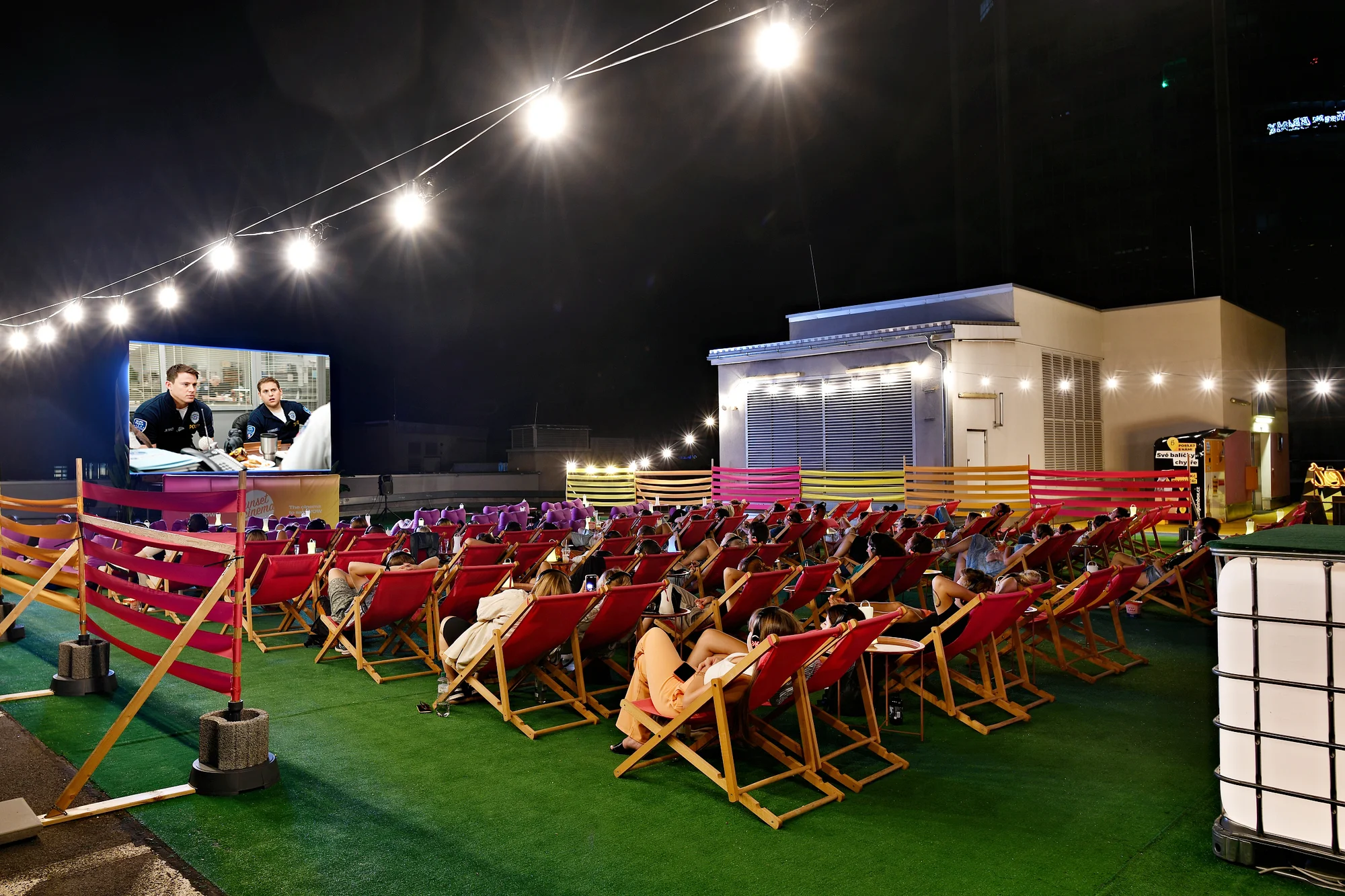 Letní kino na střeše OC Arkády Pankrác: 2 nebo 4 vstupenky na všední dny i víkendy