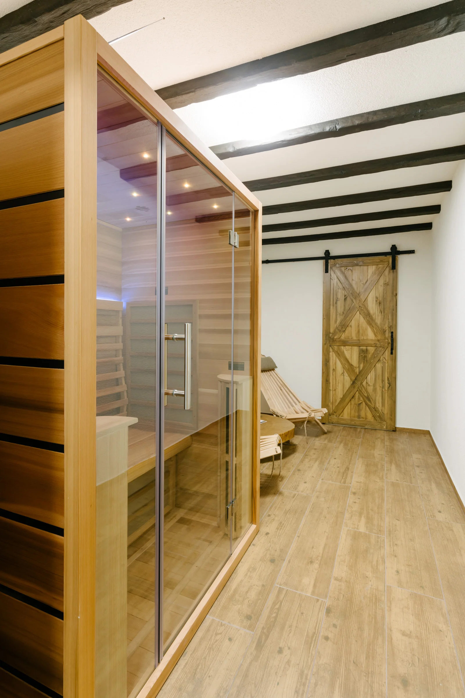 Dovolená s parádním výhledem na Lysou horu: designové apartmány nebo samostatná COOLna
