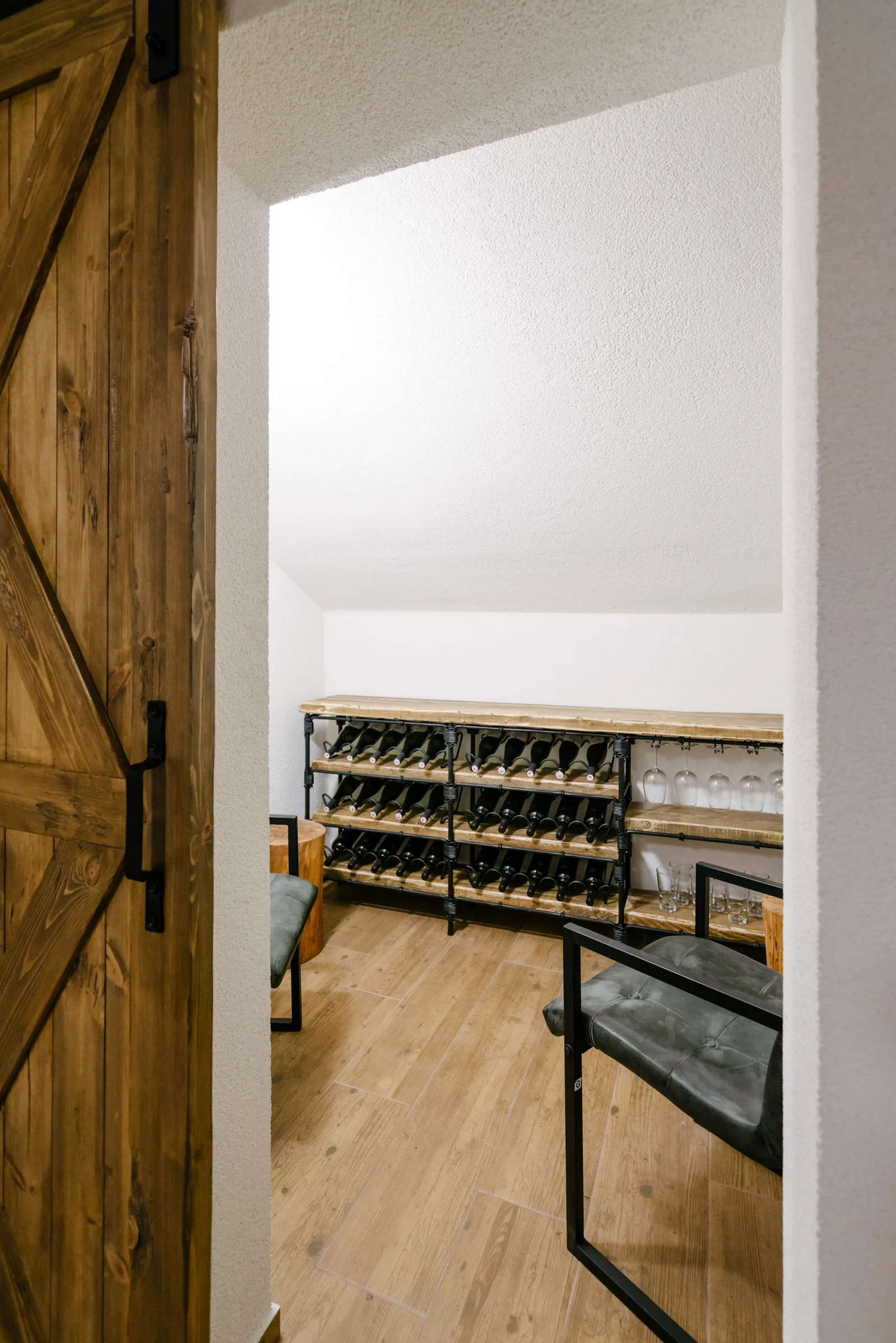 Dovolená s parádním výhledem na Lysou horu: designové apartmány nebo samostatná COOLna