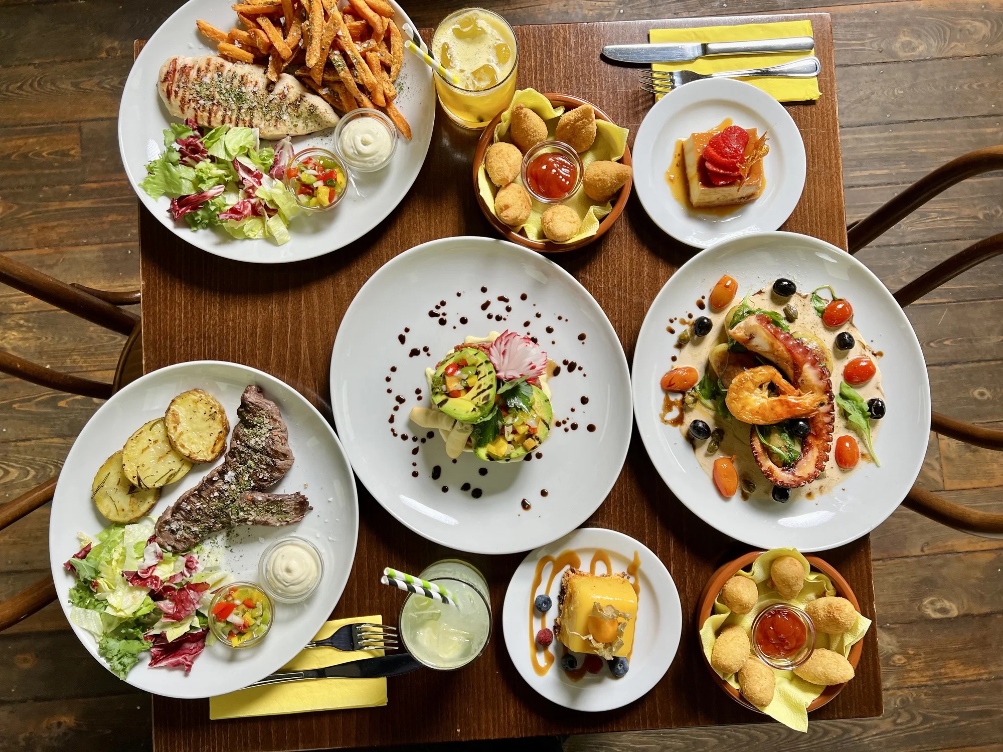 Otevřený voucher do brazilské restaurace Delicia: 1 000–2 000 Kč na jídlo i nápoje