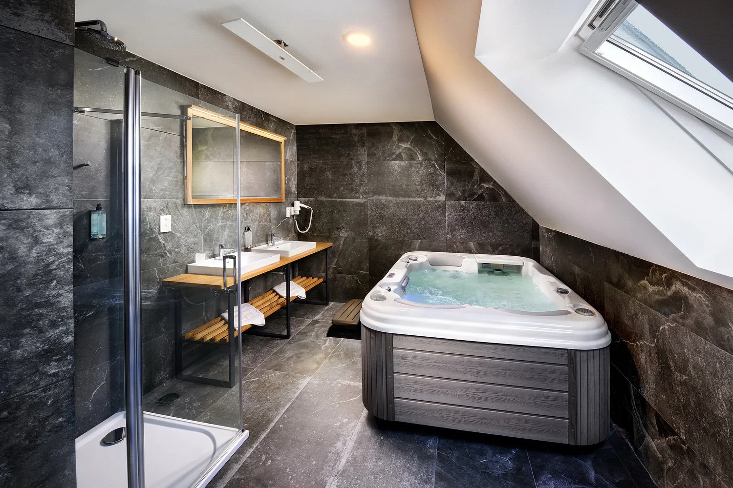 Resort u Liptovské Mary: moderní rodinné apartmány, pivní lázně, snídaně i polopenze