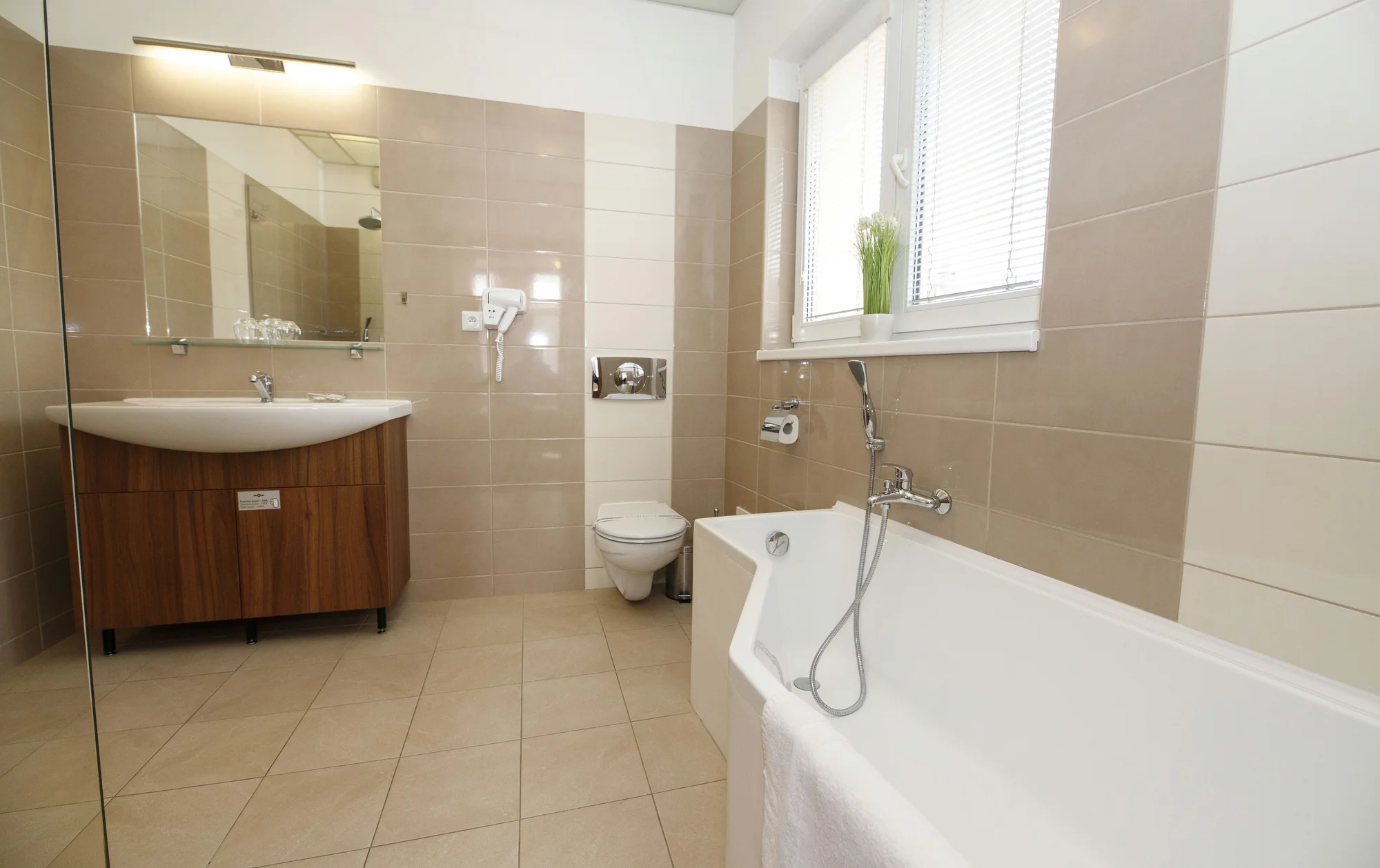 Pobyt v Děčíně ve Wellness hotelu Kocanda se stravou i privátním wellness