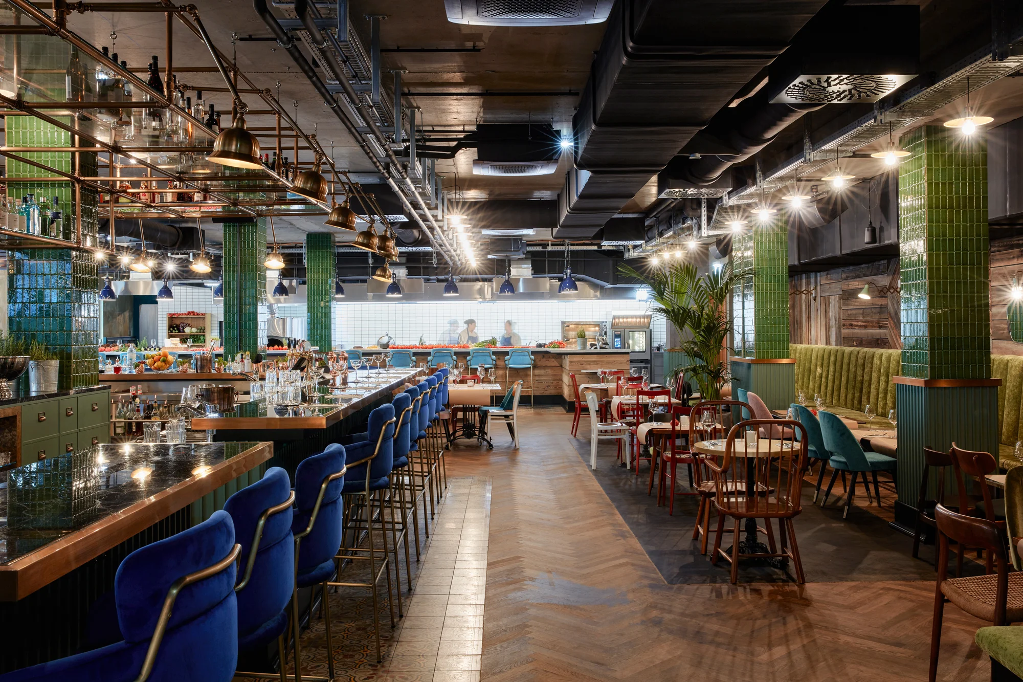 Vídeň: 4* retro hotel 900 m od centra, vstup na obří kolo, snídaně a restaurace vyhlášeného šéfkuchaře
