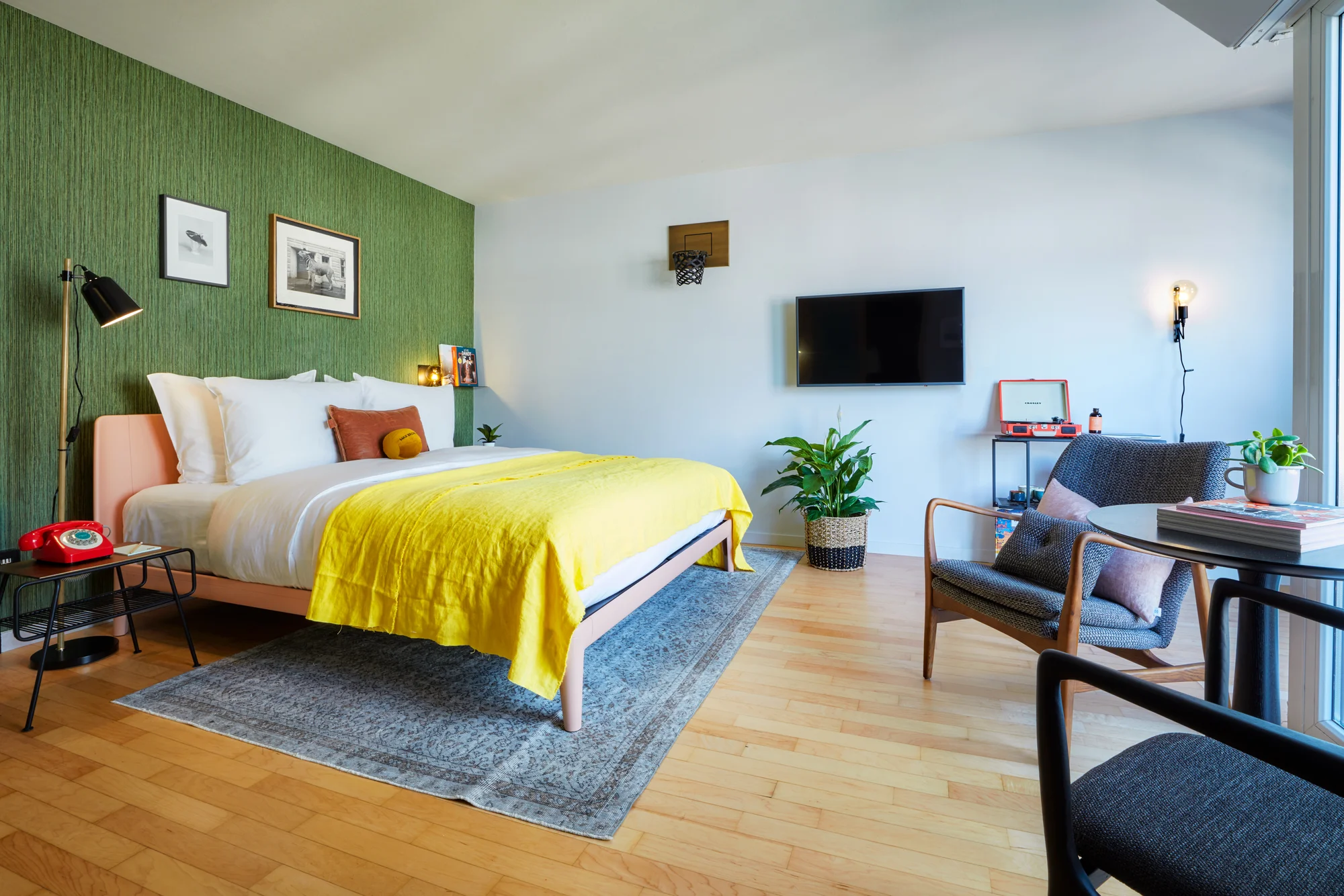 Vídeň: 4* retro hotel 900 m od centra, vstup na obří kolo, snídaně a restaurace vyhlášeného šéfkuchaře
